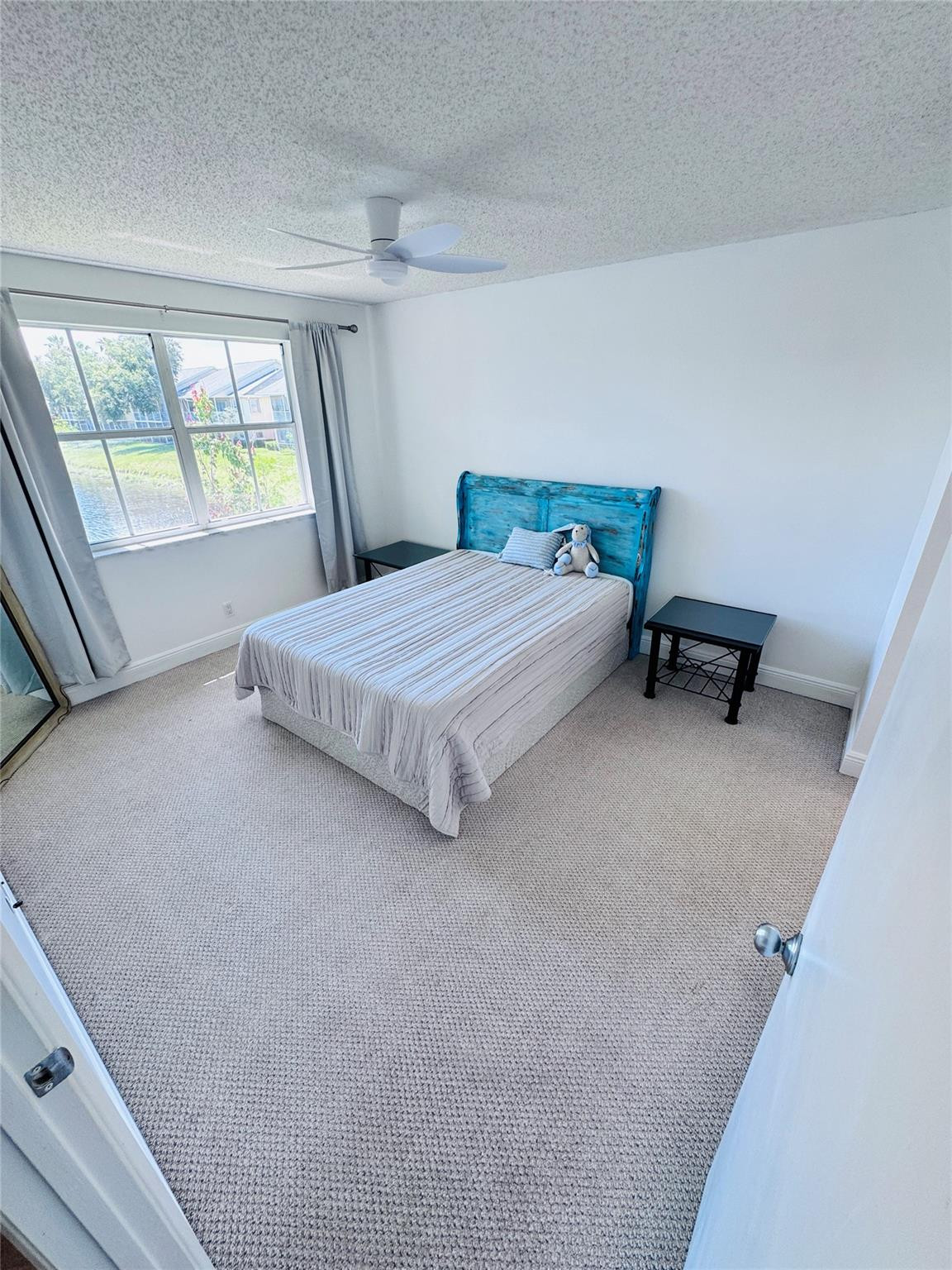 2827 N Course Drive 206