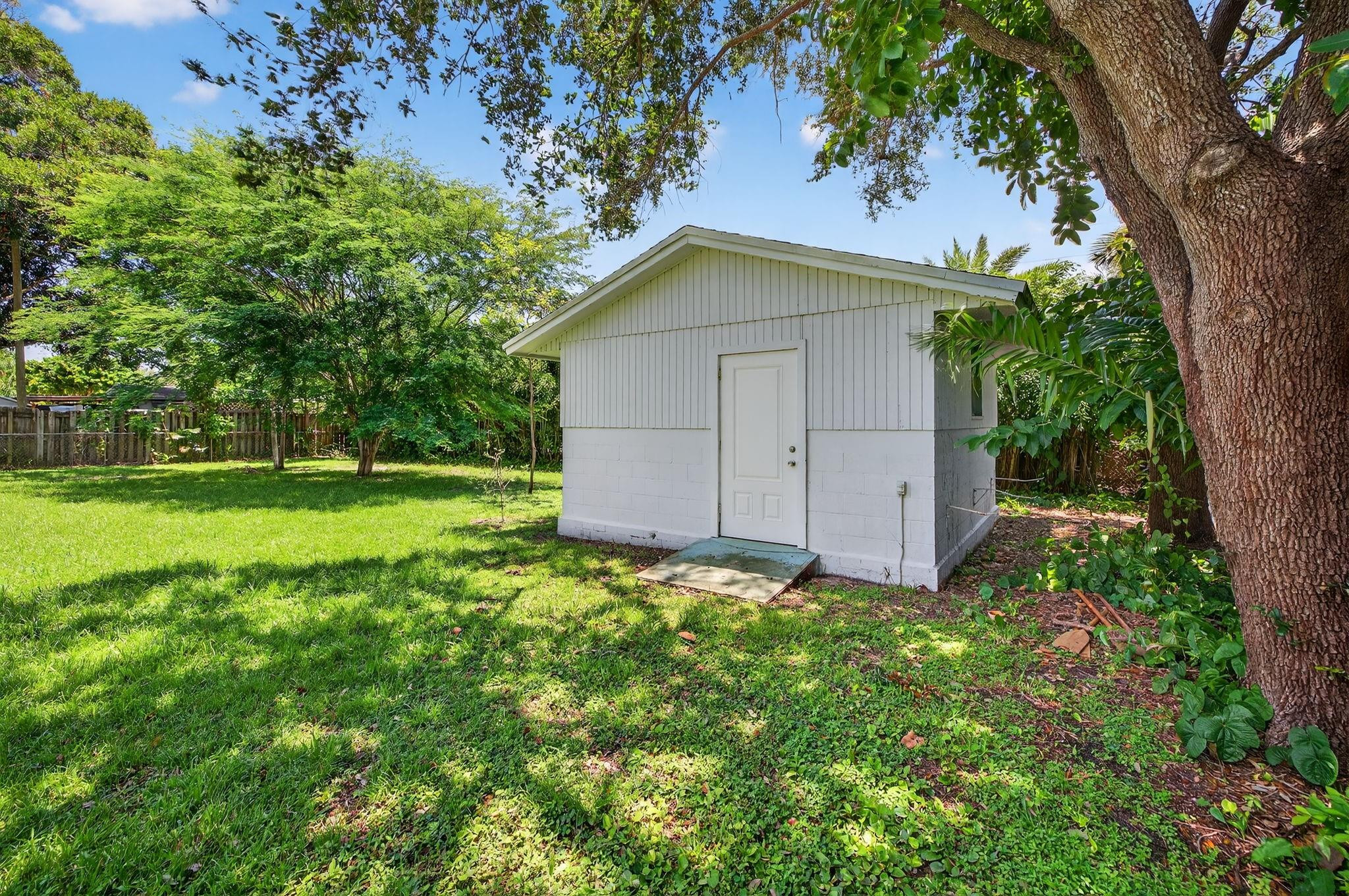 316 NW 24th Street