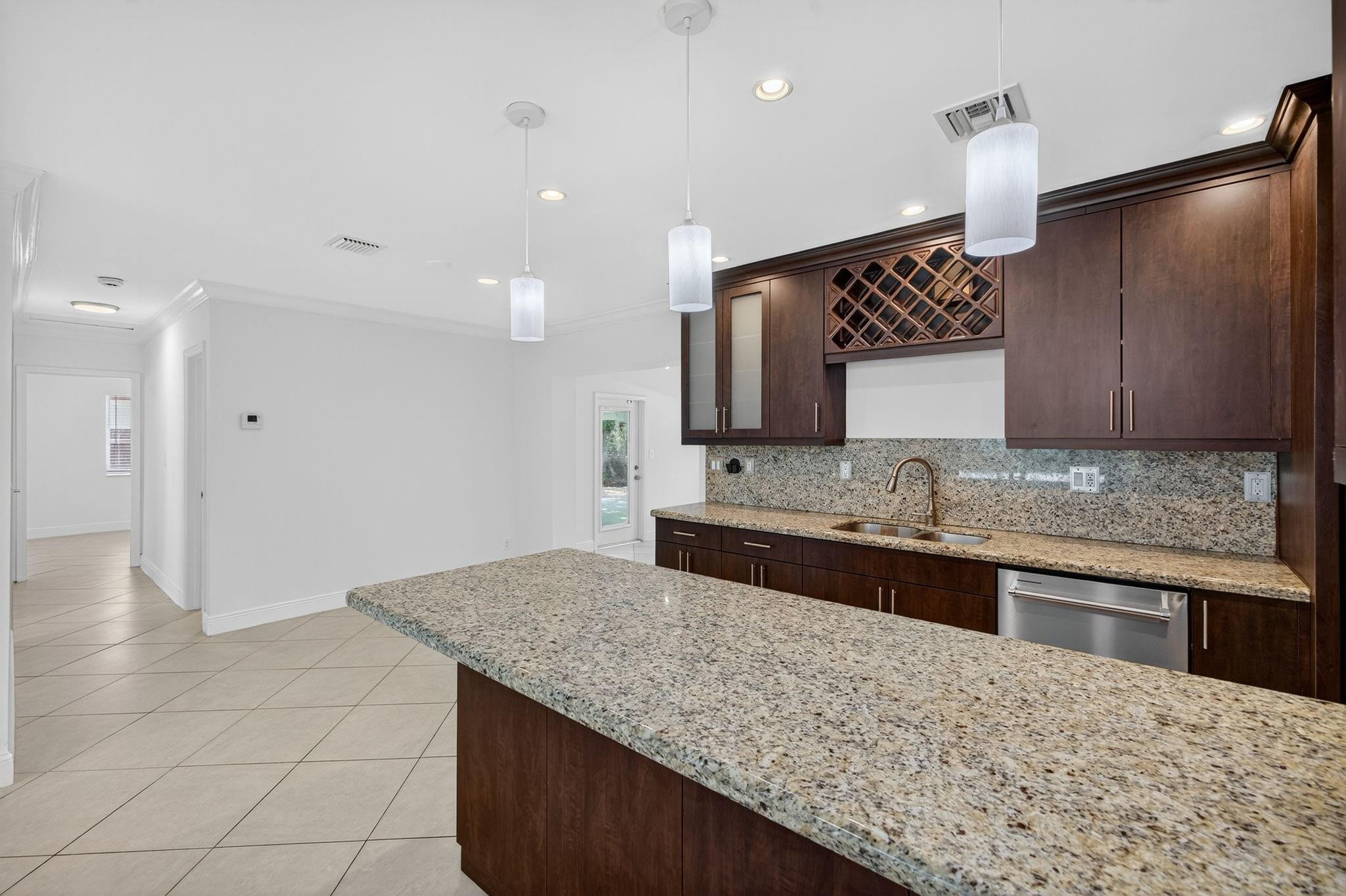 316 NW 24th Street