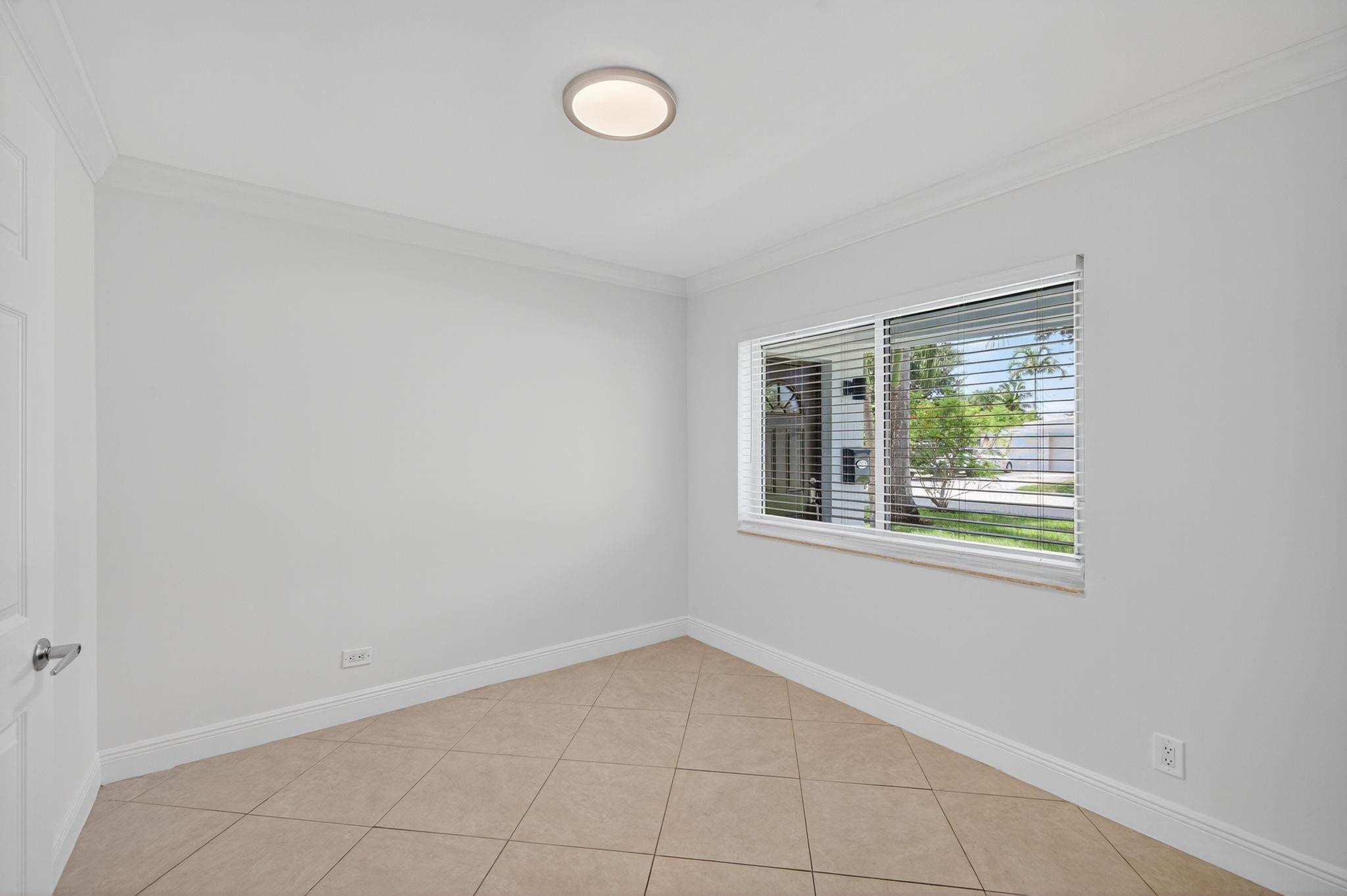 316 NW 24th Street