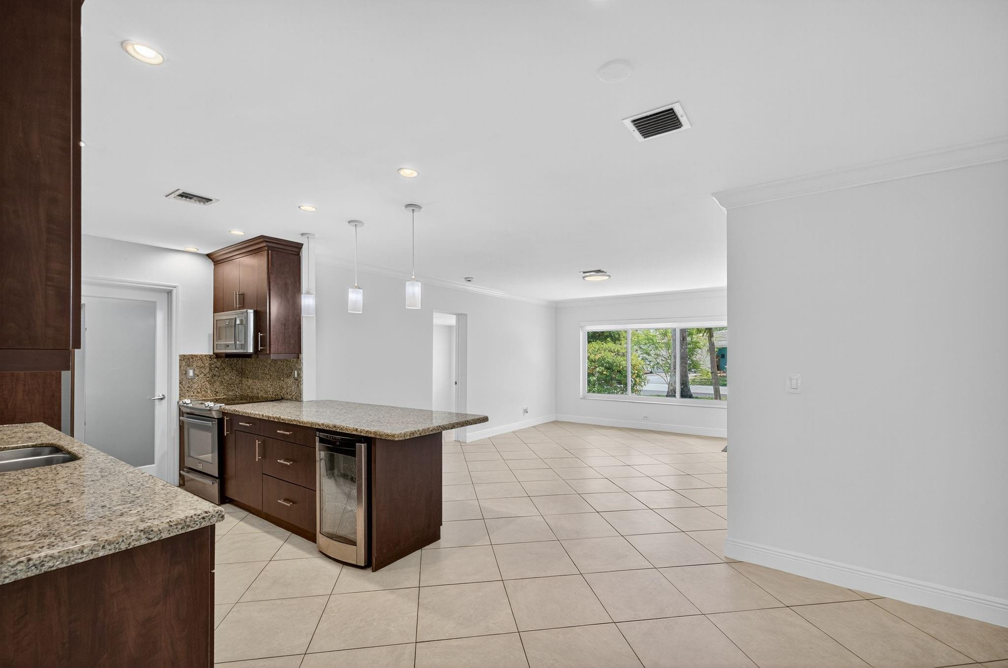 316 NW 24th Street