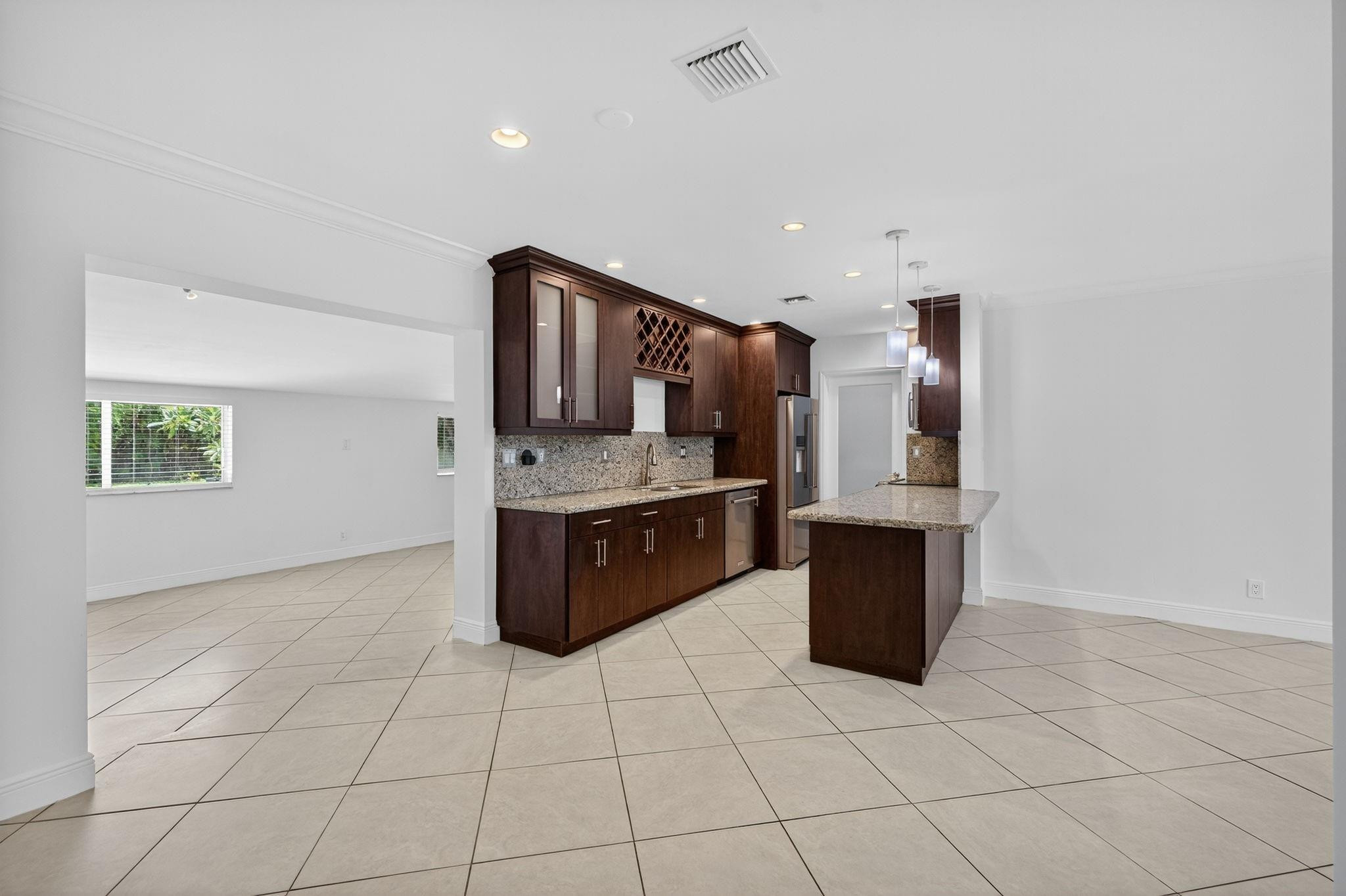 316 NW 24th Street