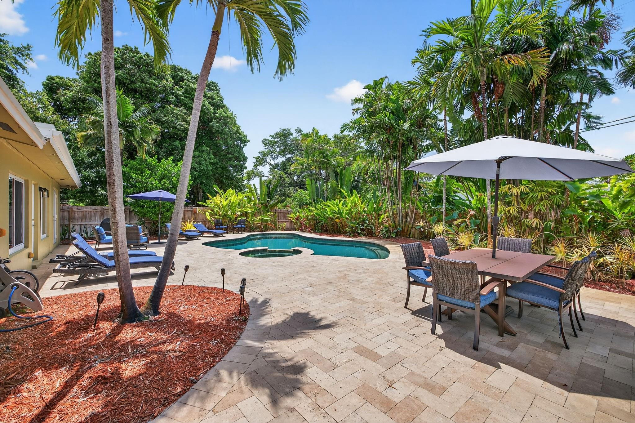 380 NW 35th Court