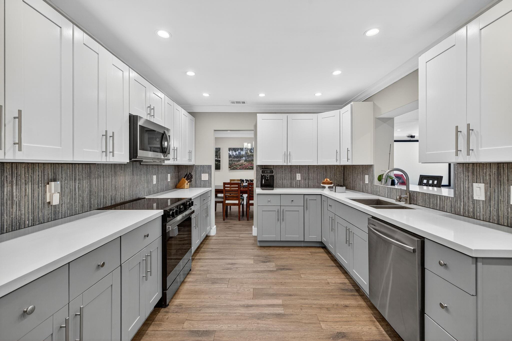 380 NW 35th Court
