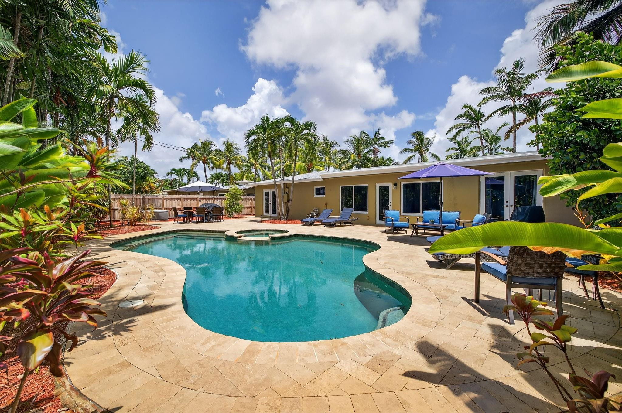 380 NW 35th Court
