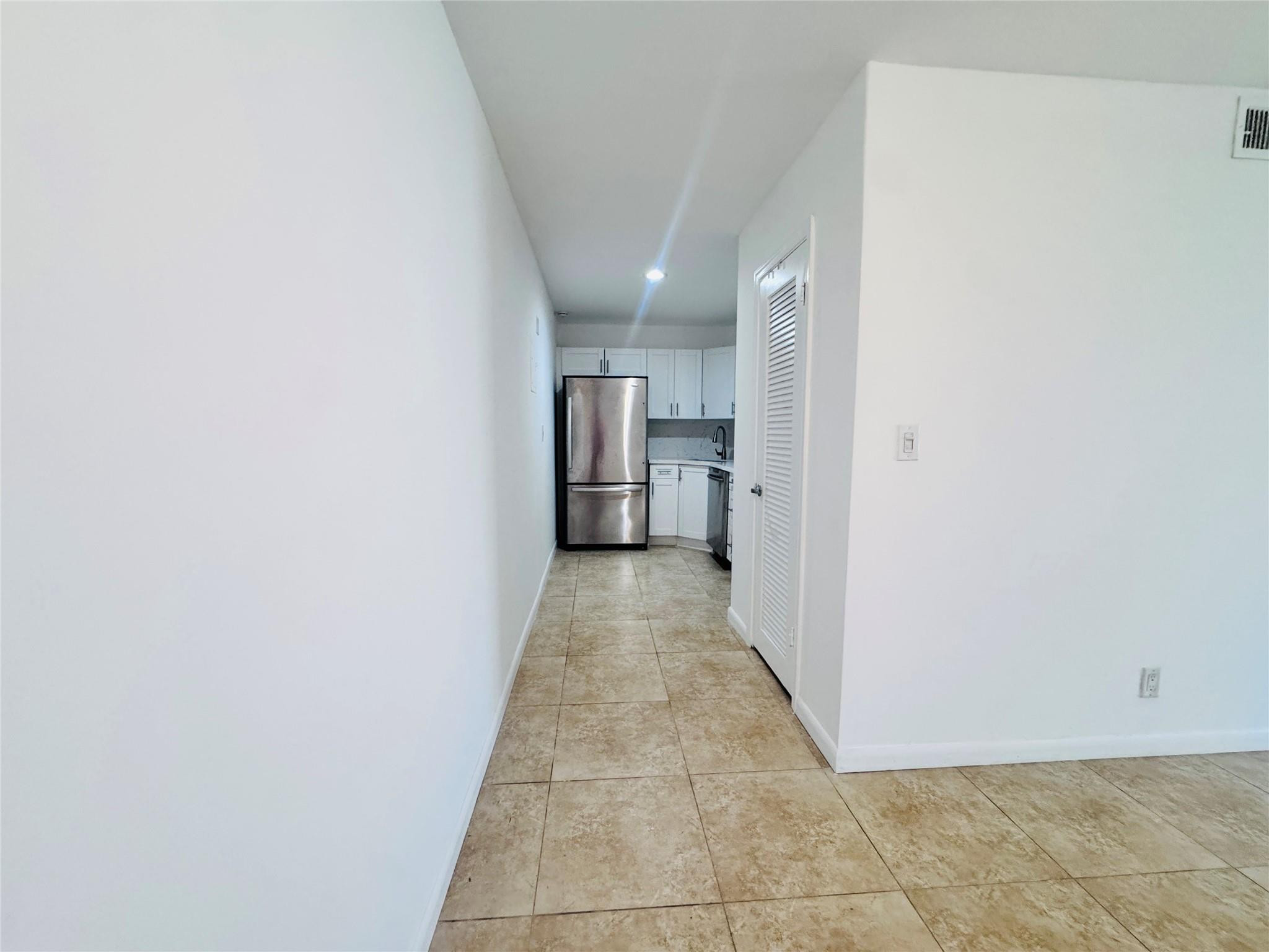 9 NE 19th Court C215