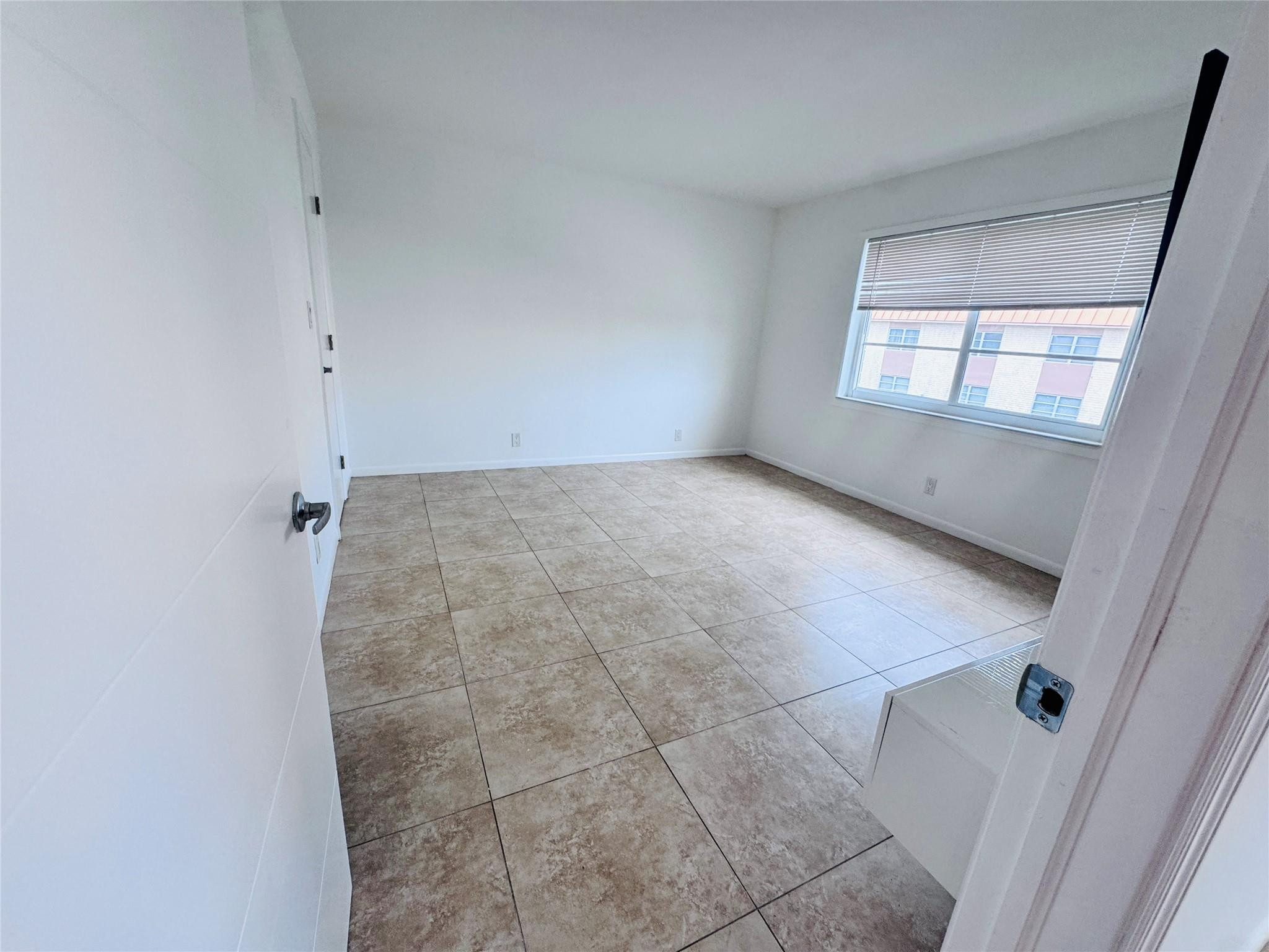 9 NE 19th Court C215