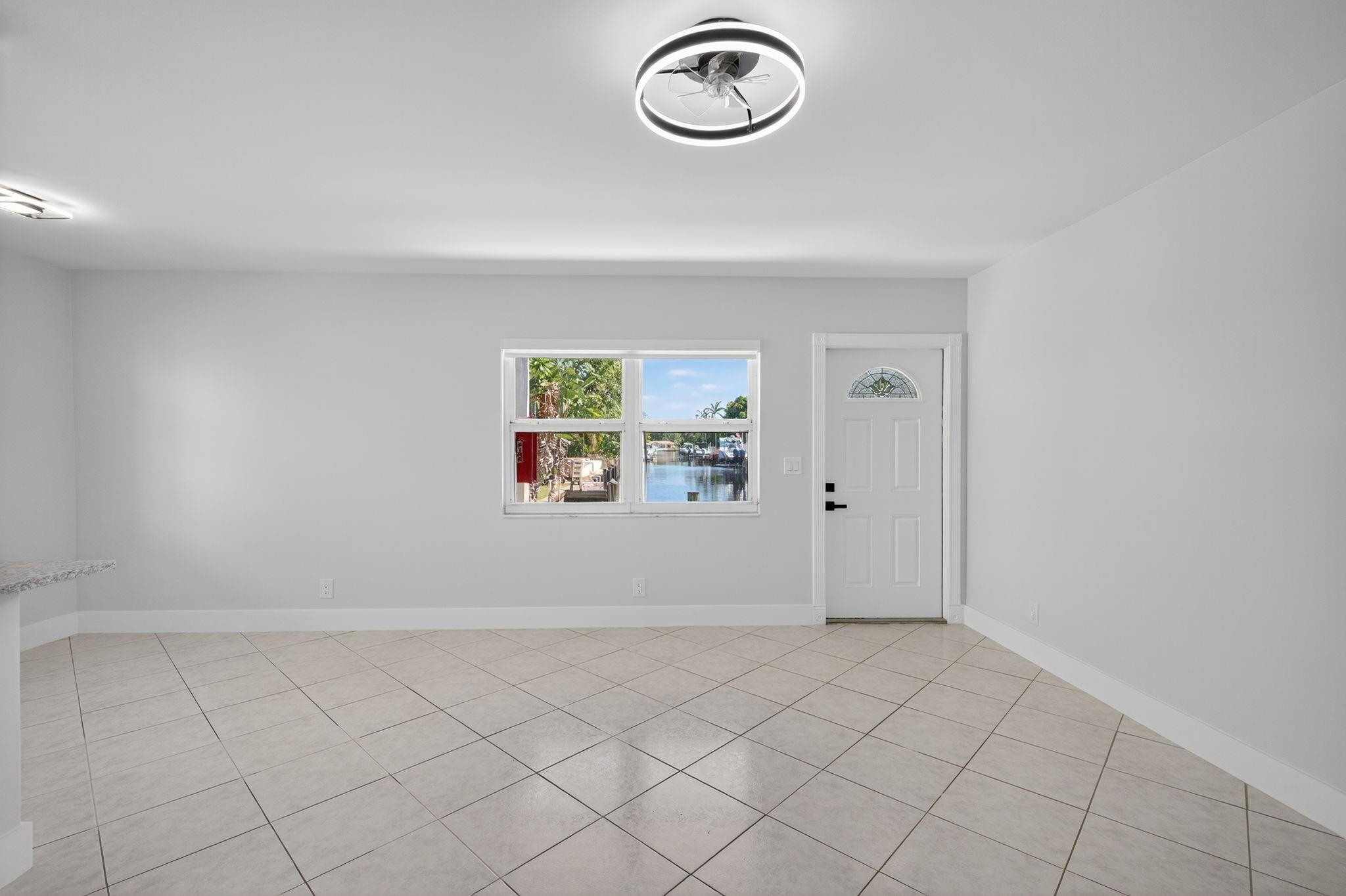 510 SW 15th Street 106