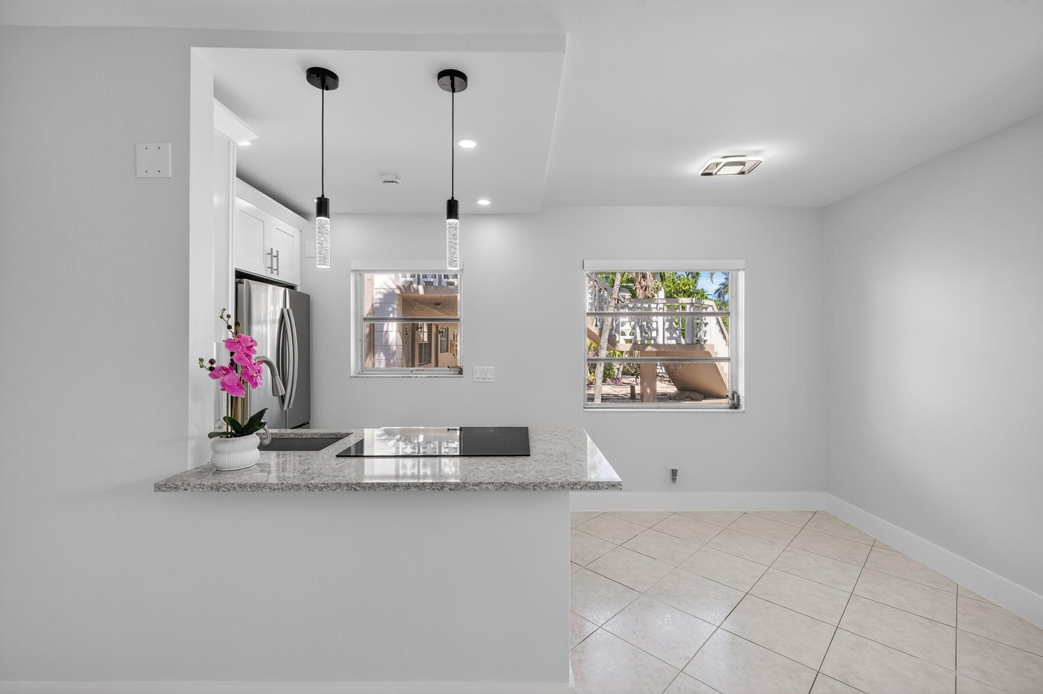 510 SW 15th Street 106