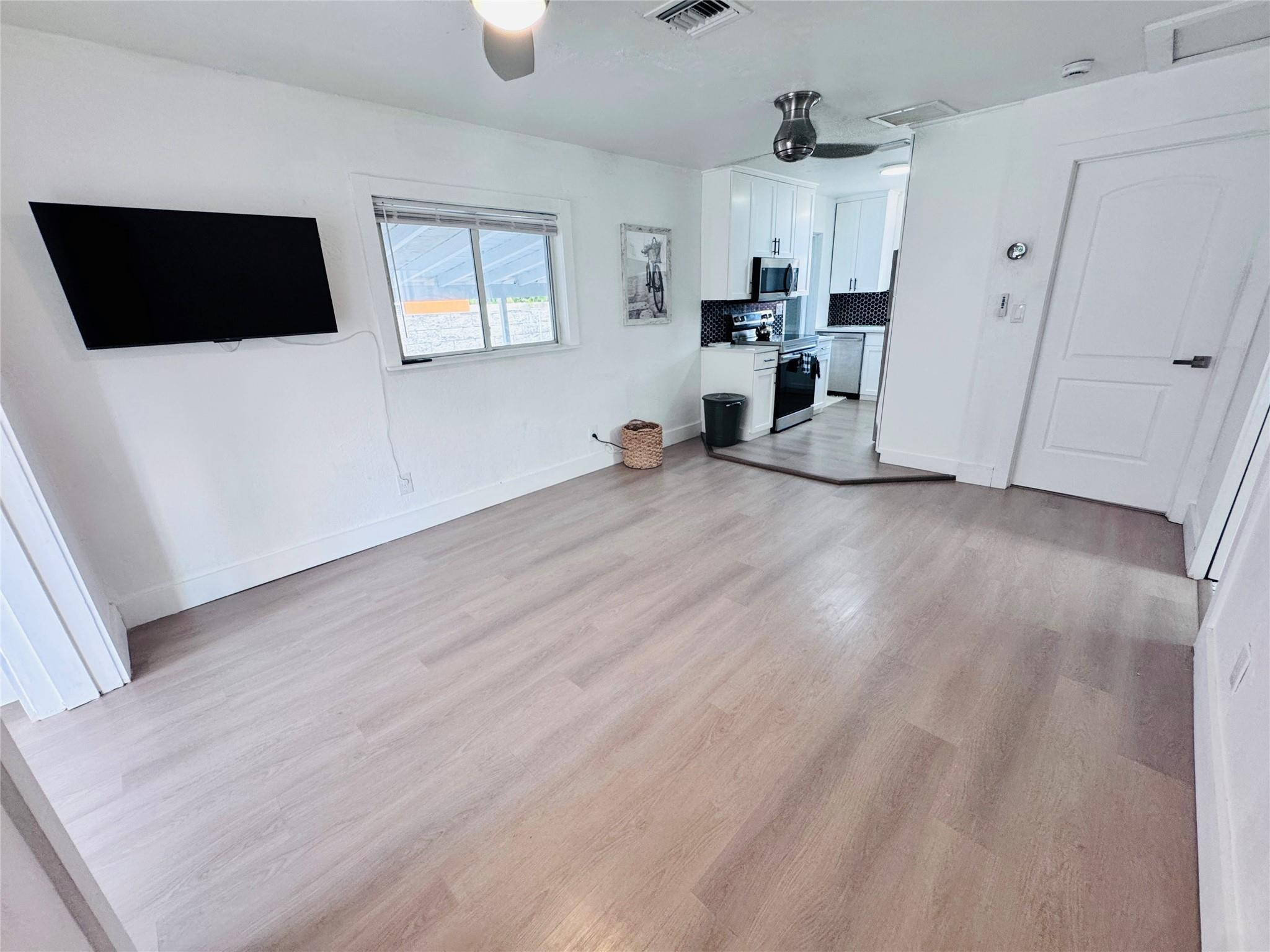 719 NE 38th Street