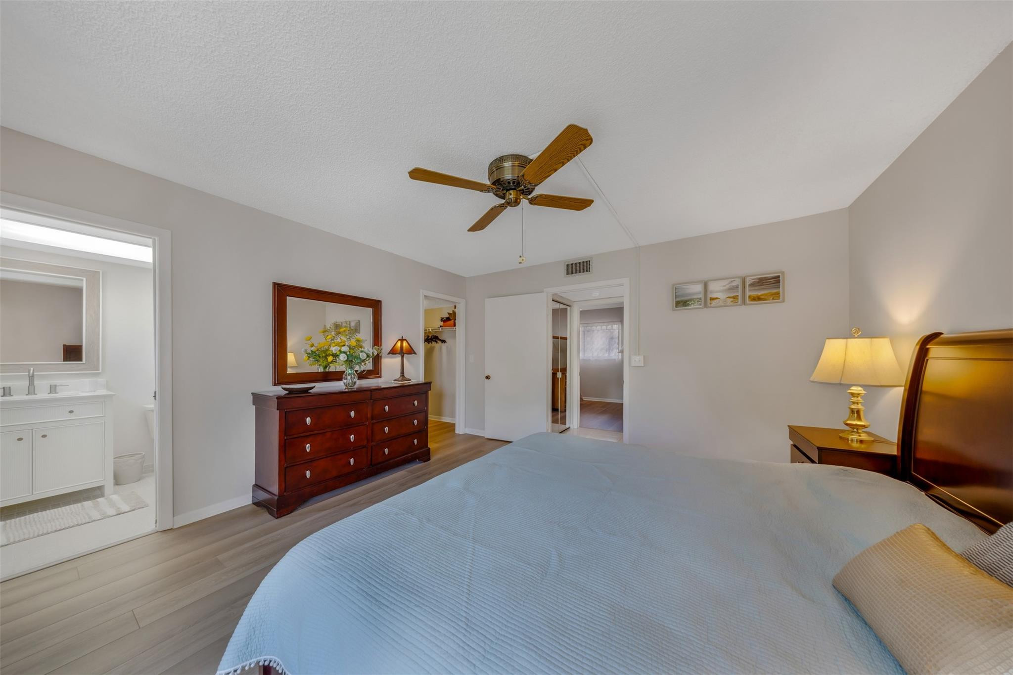 5250 Las Verdes Circle 317
