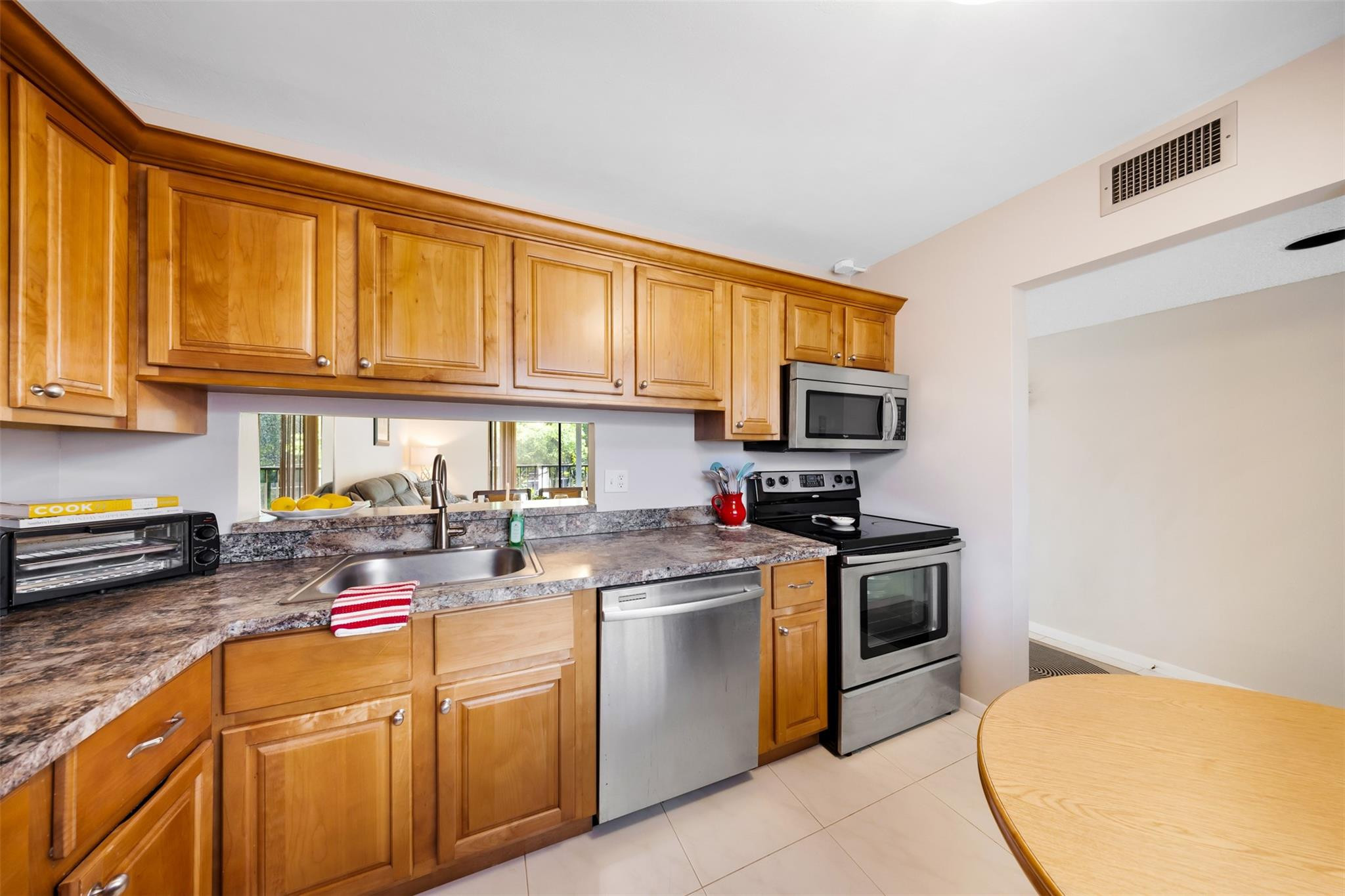 5250 Las Verdes Circle 317