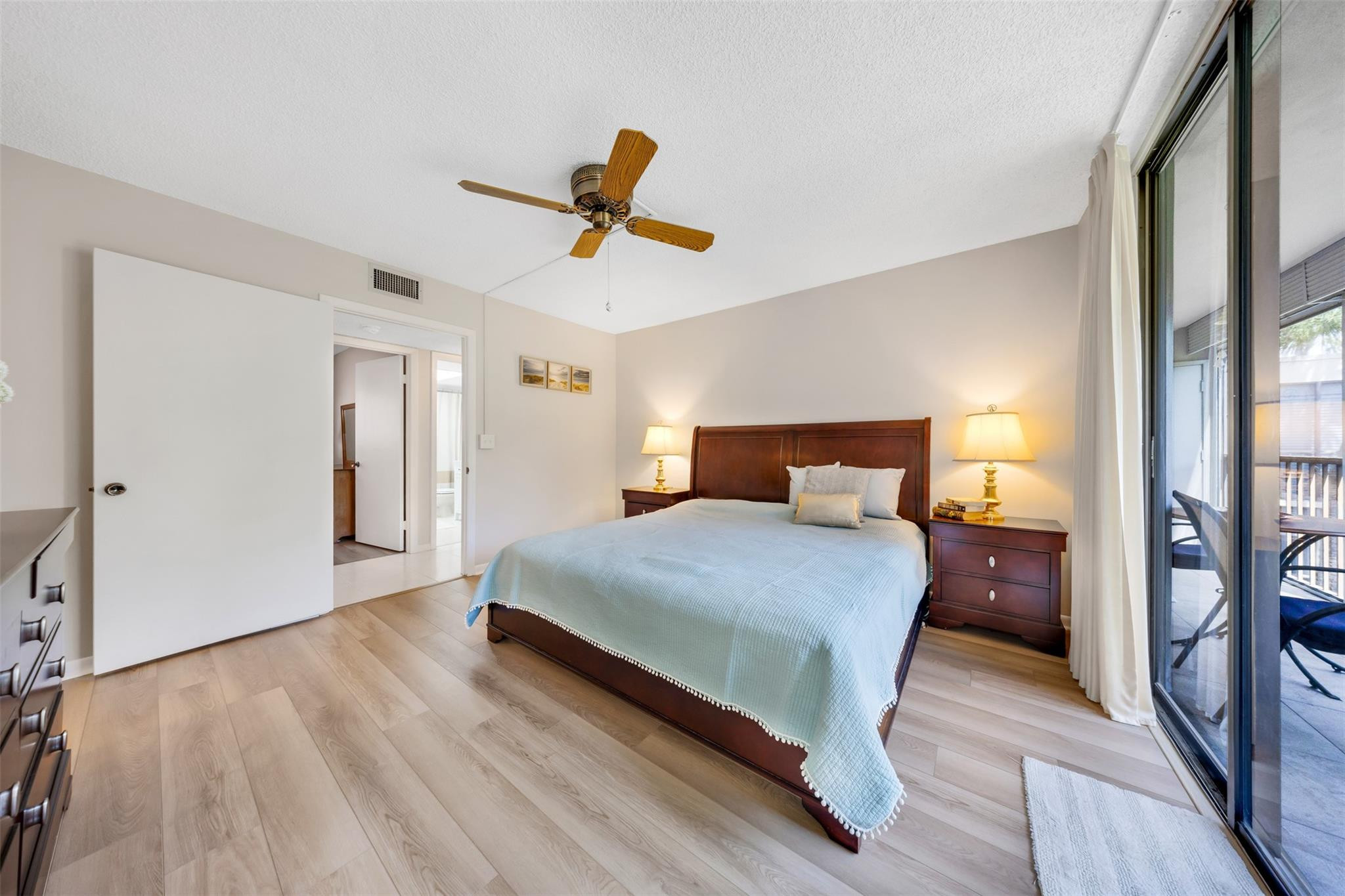 5250 Las Verdes Circle 317