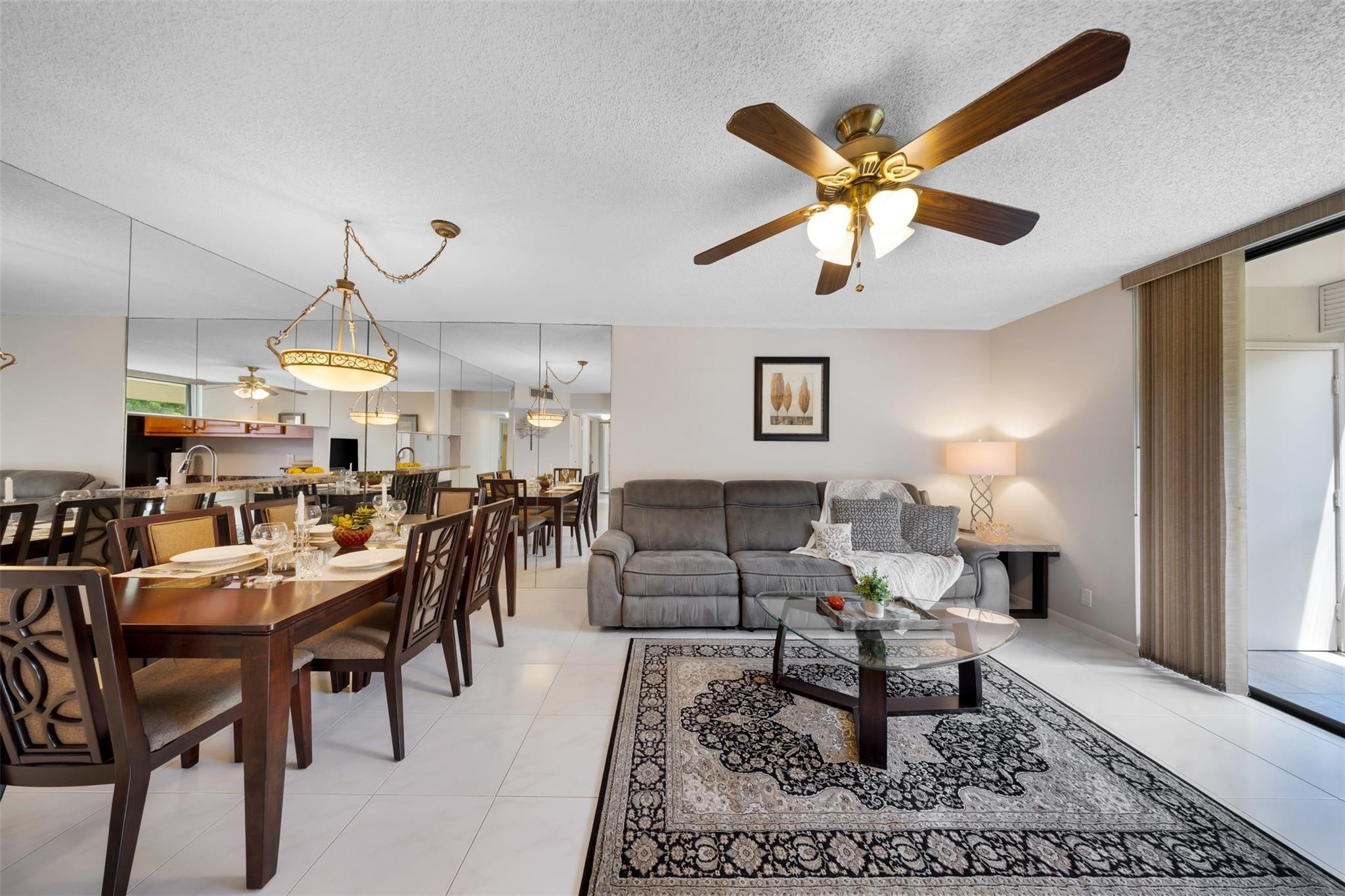 5250 Las Verdes Circle 317