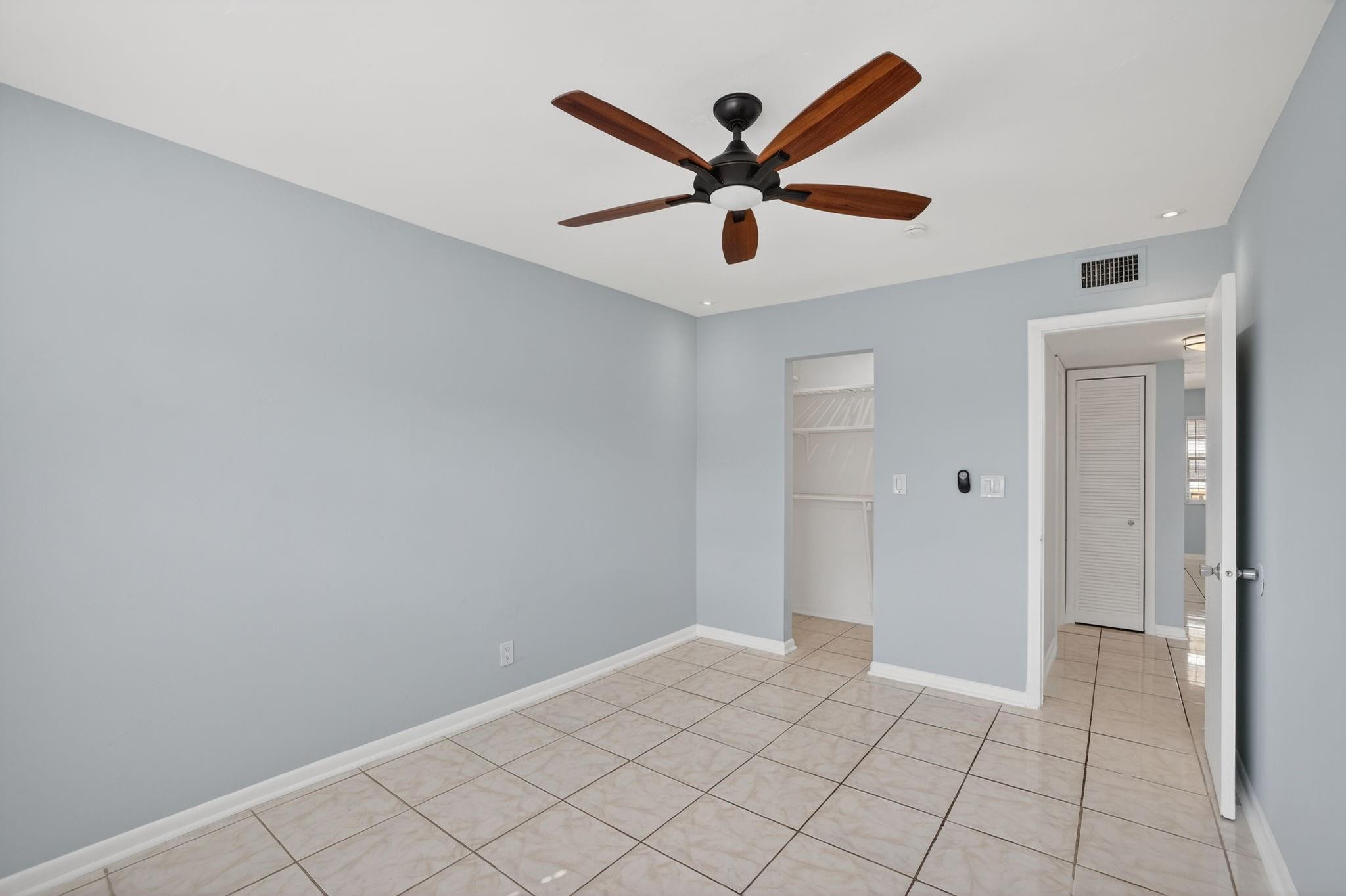 4051 NE 13th Avenue 77-3
