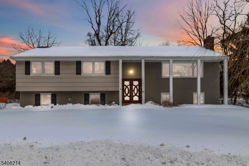 59 Sun Valley Way