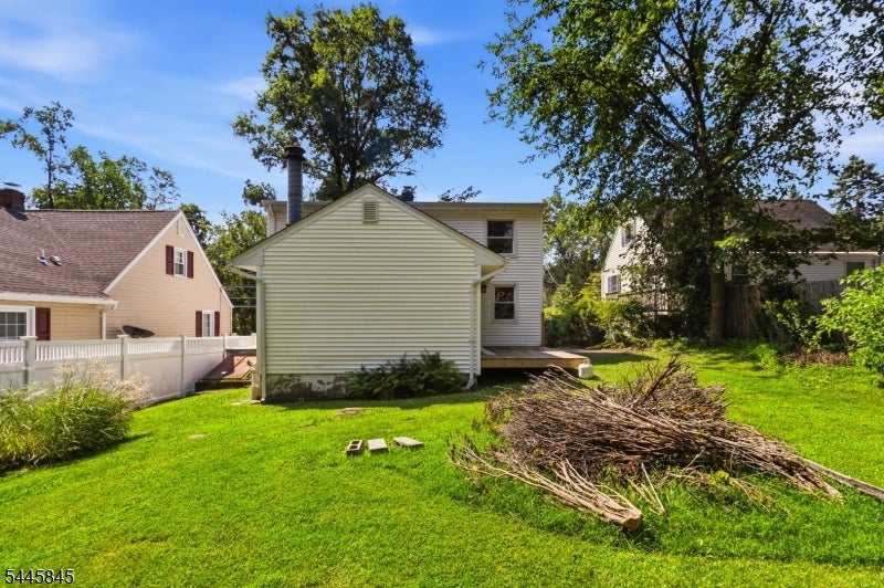 48 Malapardis Rd