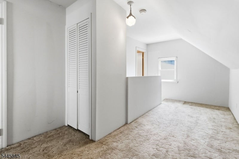 48 Malapardis Rd