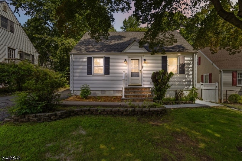 48 Malapardis Rd