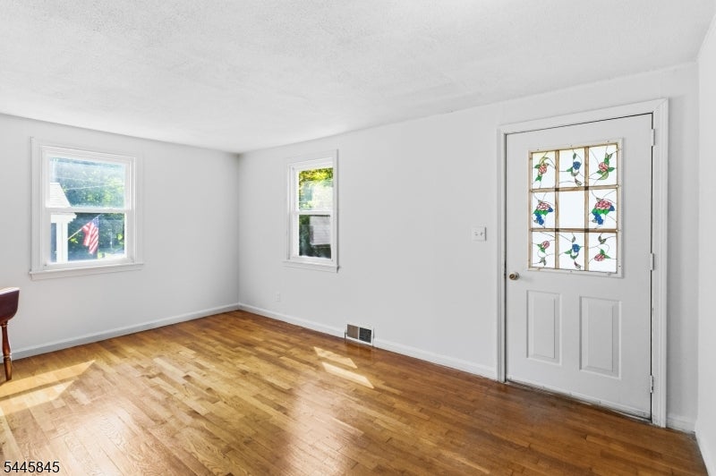 48 Malapardis Rd