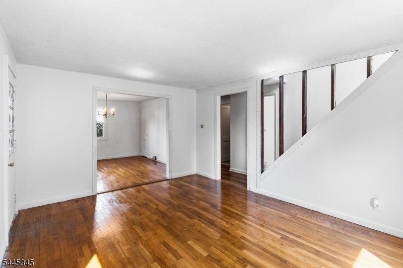 48 Malapardis Rd