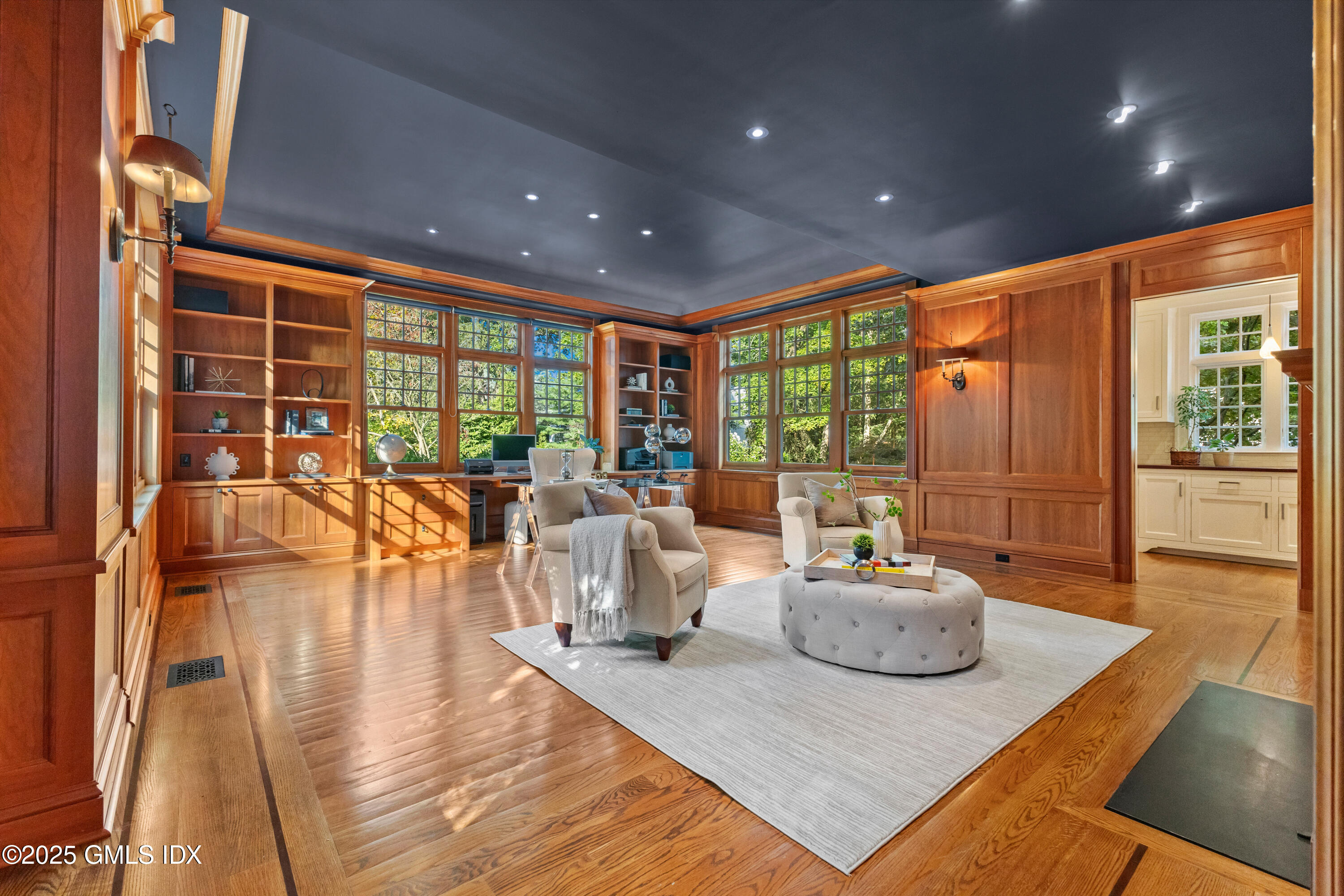 7 JONES PARK Drive