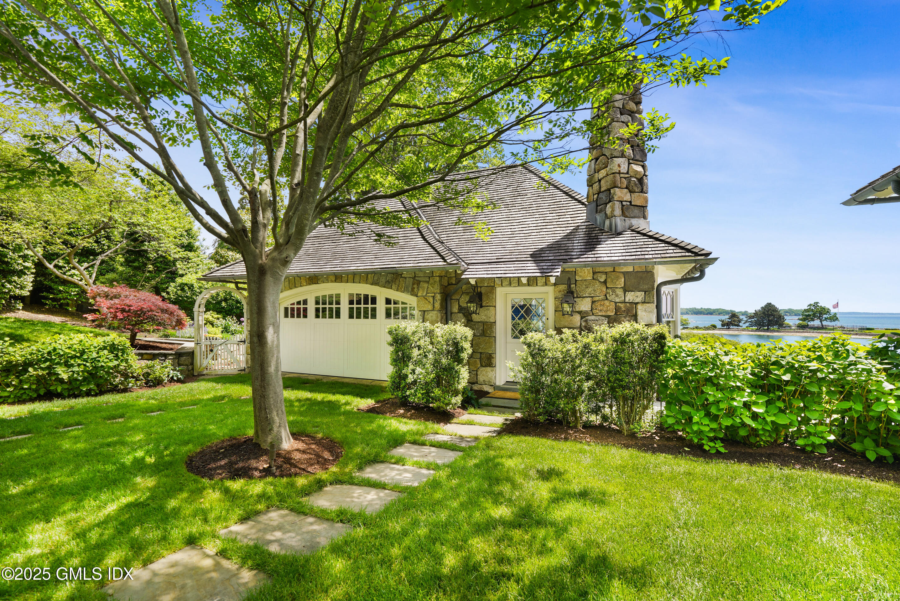 579 Indian Field Road