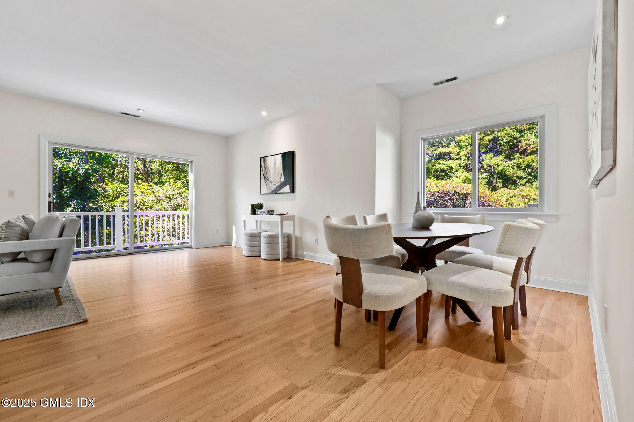 333 Palmer Hill Road, 2D