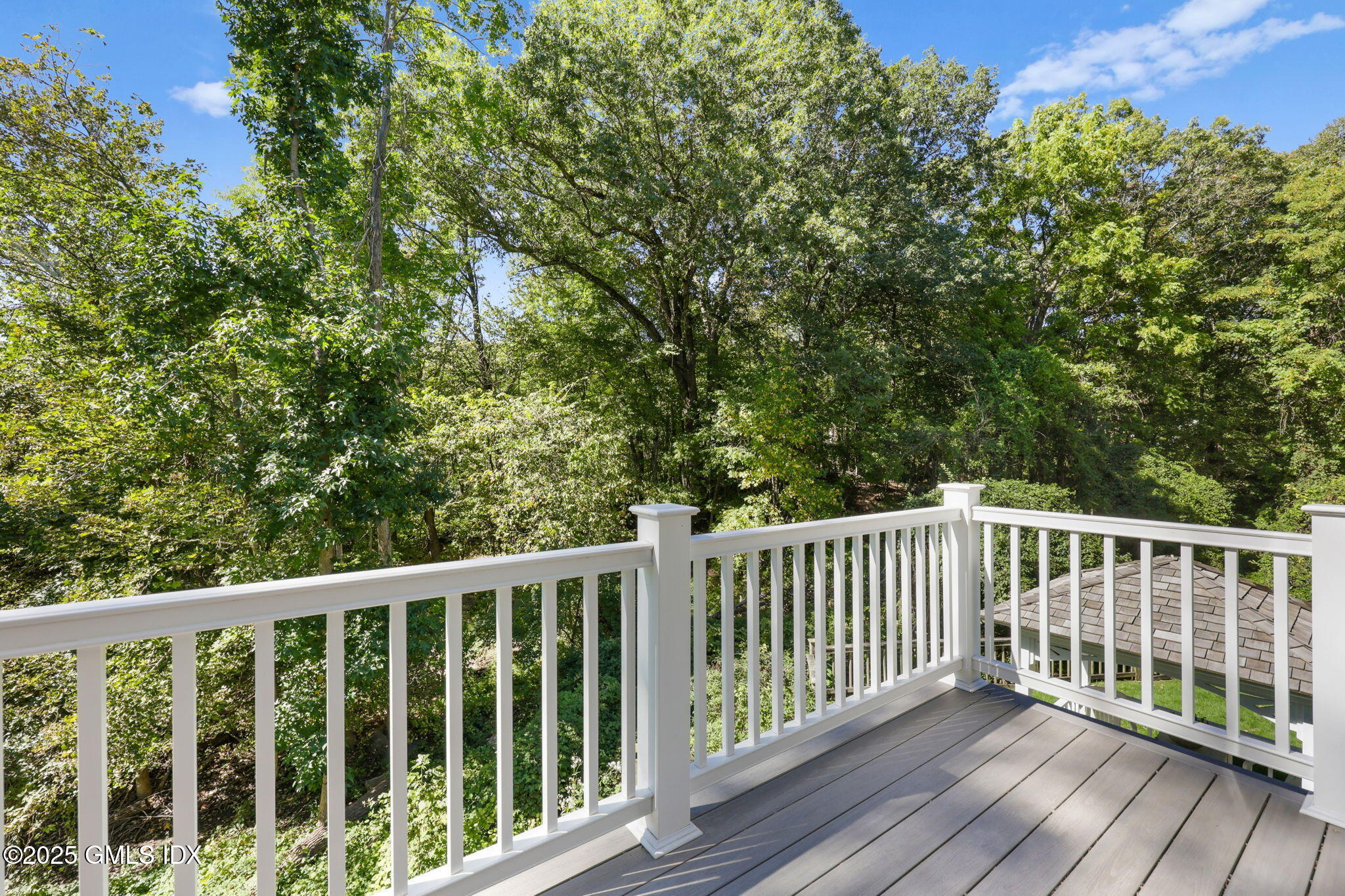 333 Palmer Hill Road, 2D