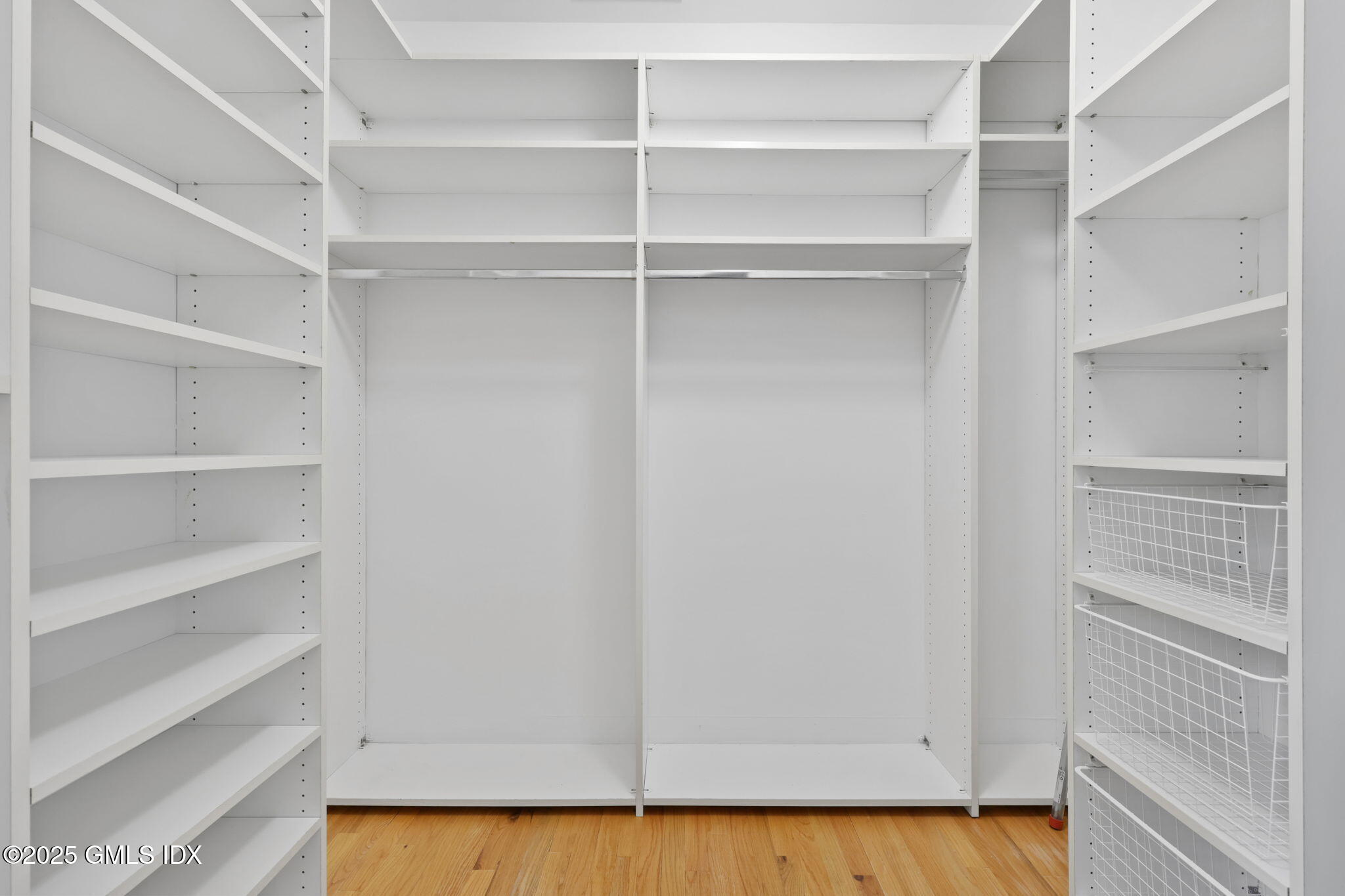 333 Palmer Hill Road, 2D