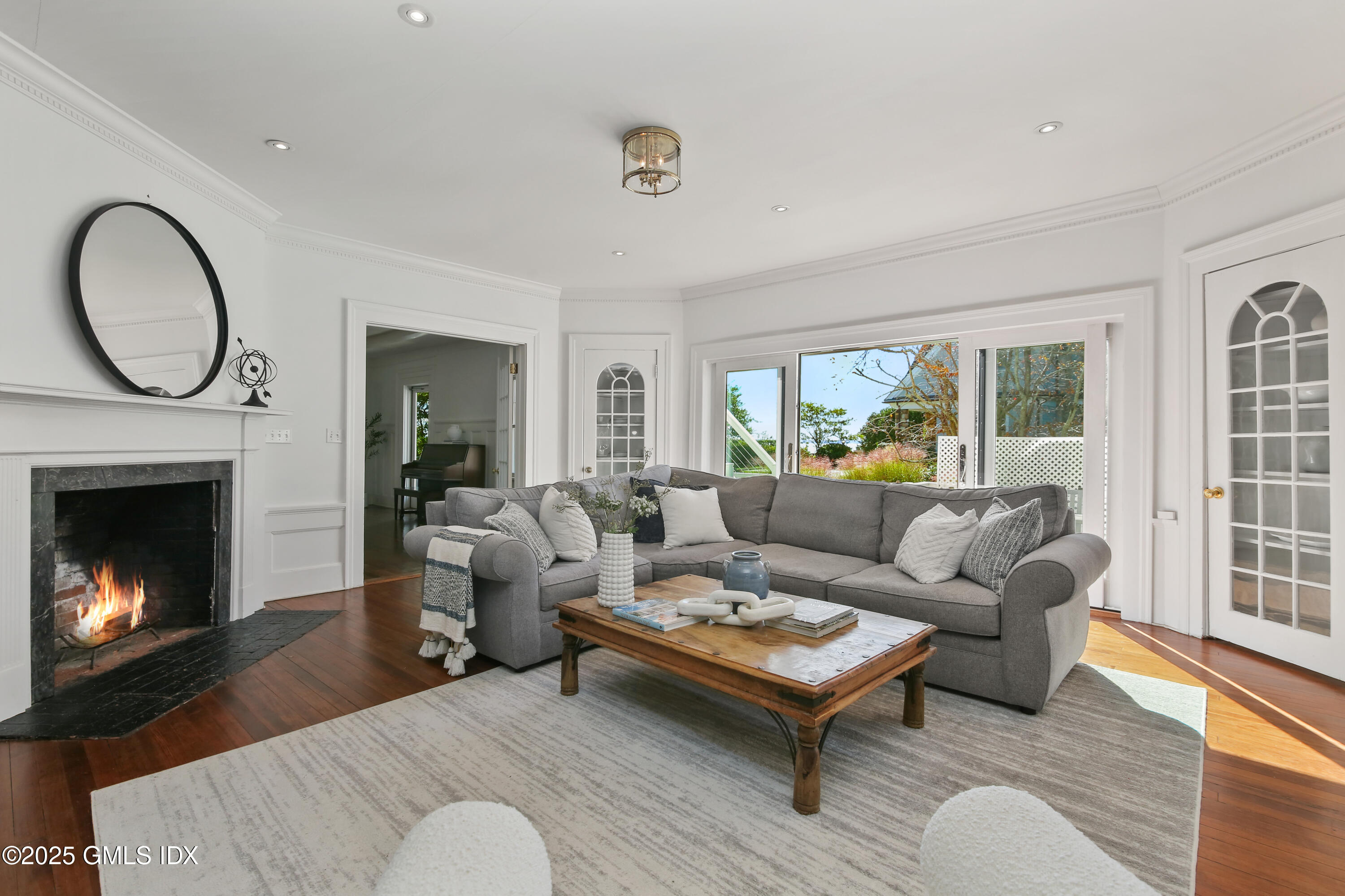 3 Cove Road