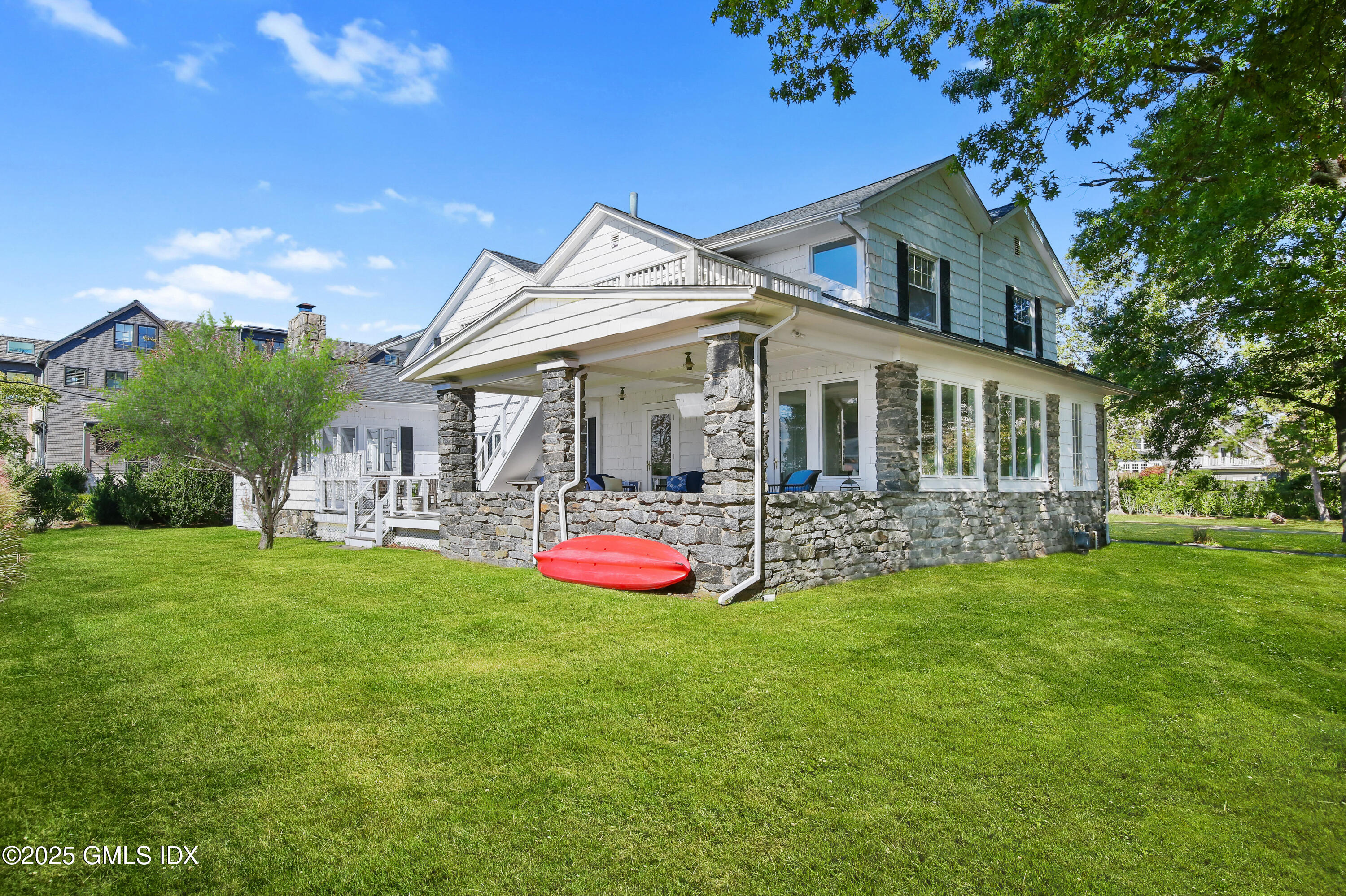 3 Cove Road