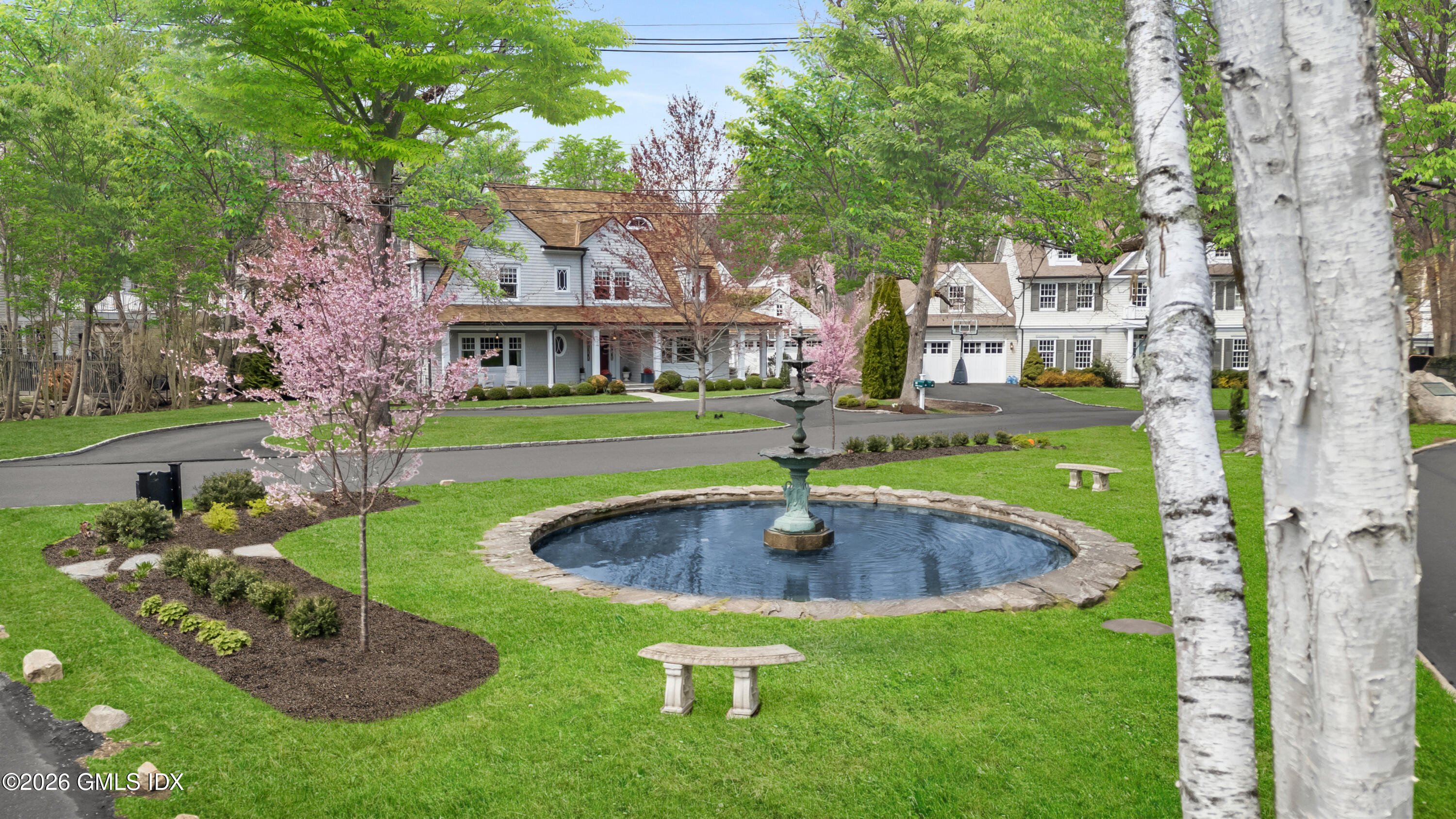 49 Willow Road