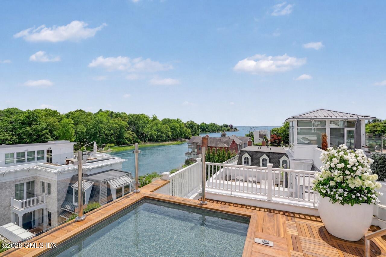 2 Oneida Drive C2
