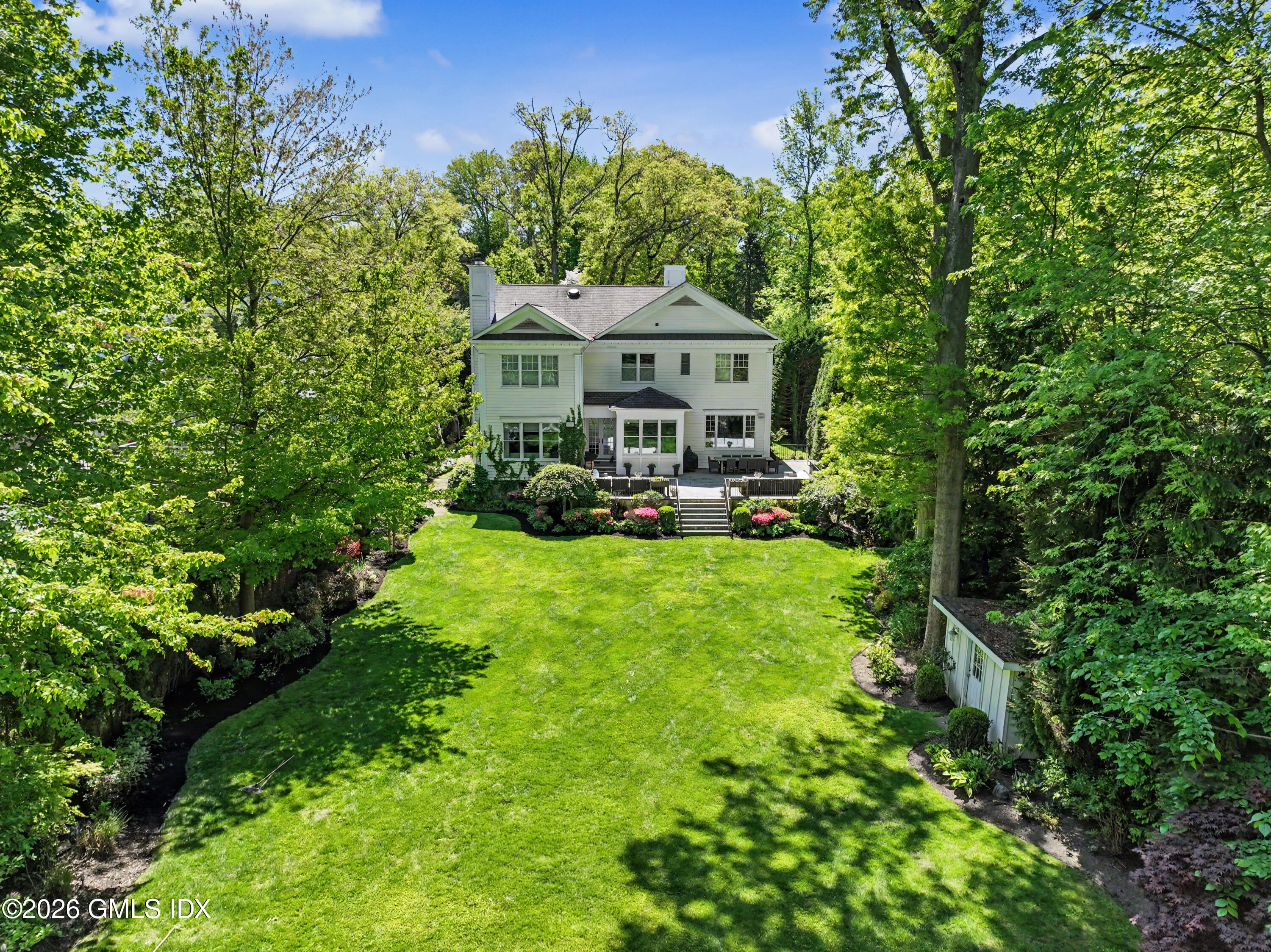 26 Circle Drive