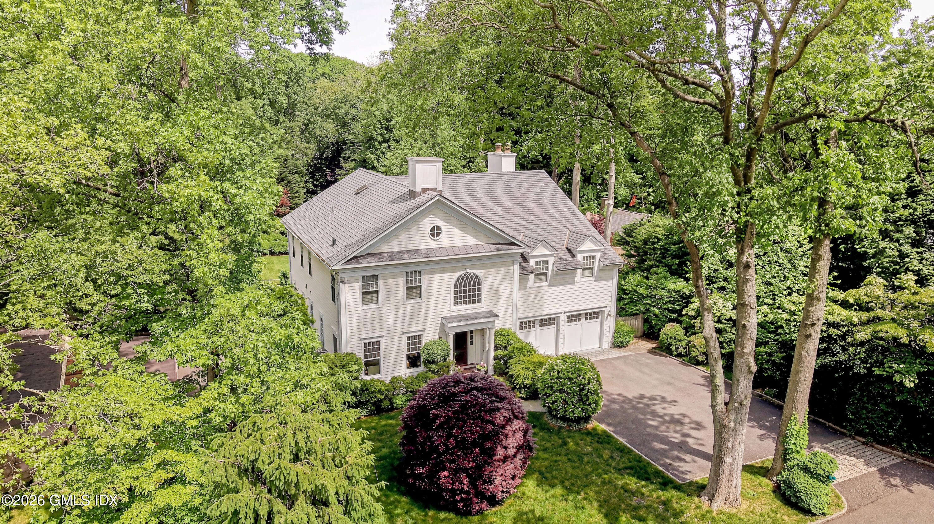 26 Circle Drive