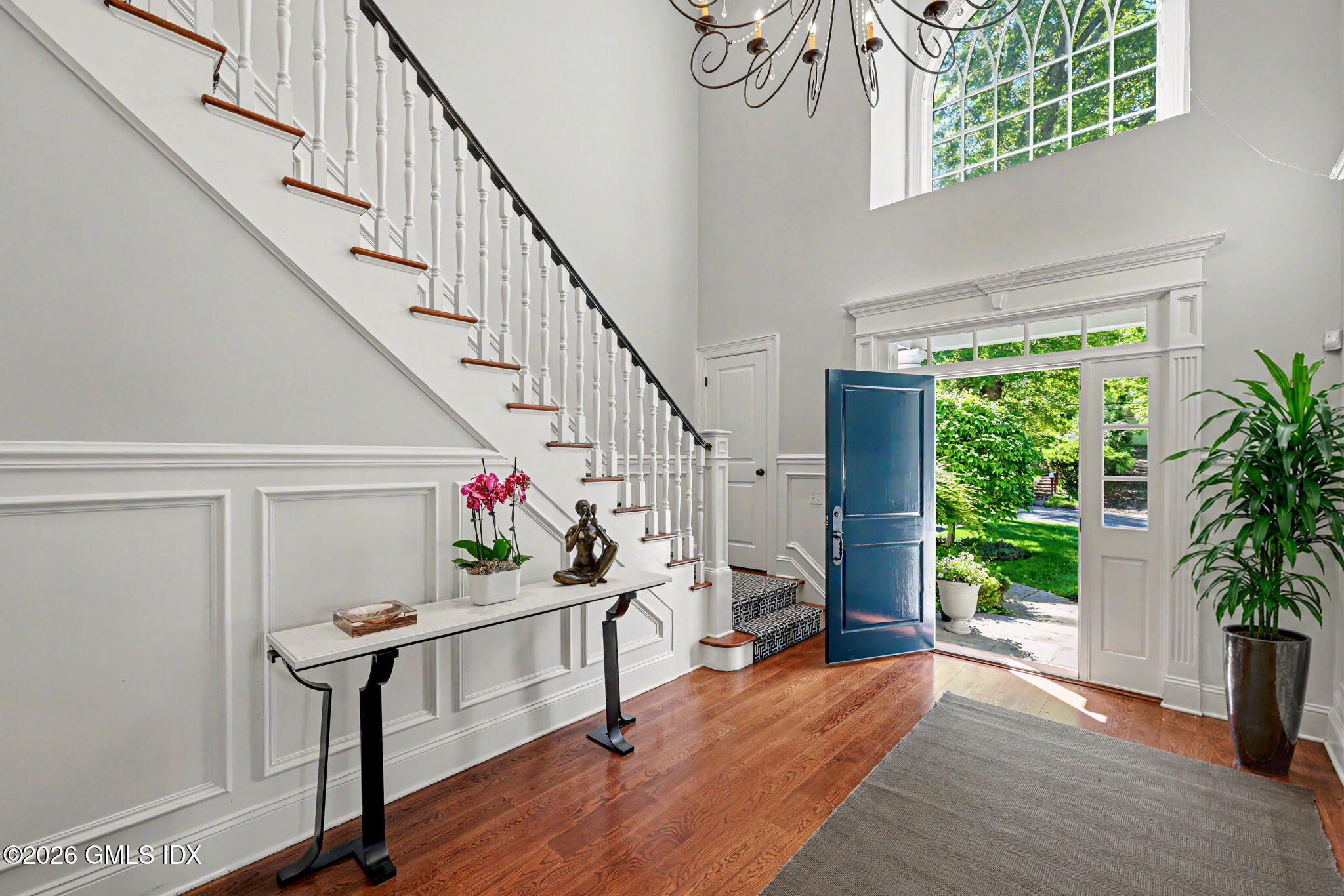 26 Circle Drive