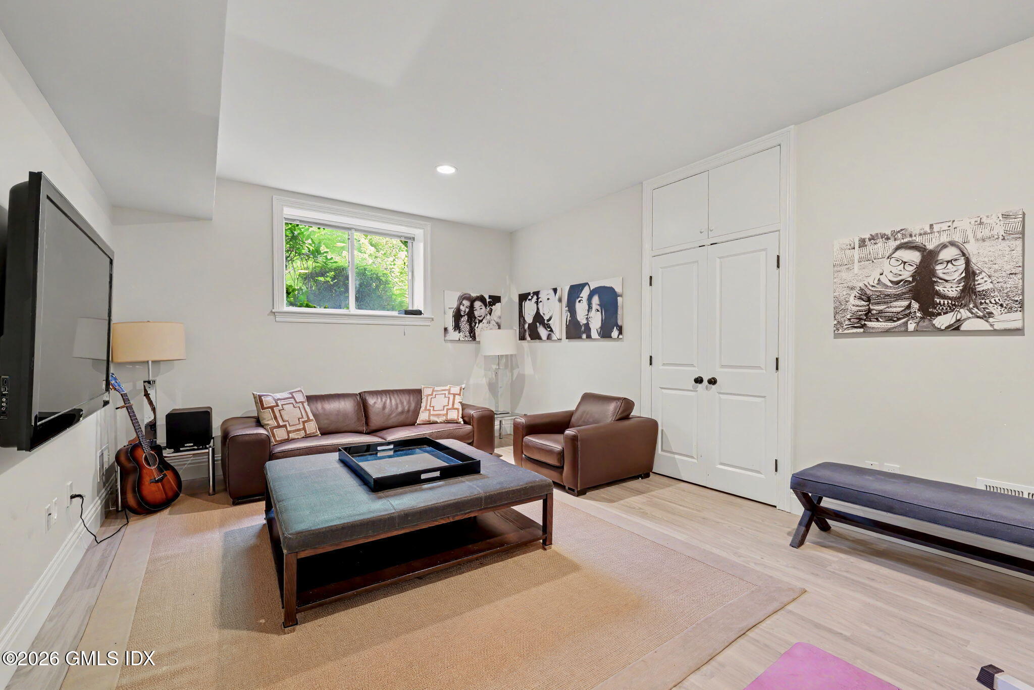 26 Circle Drive