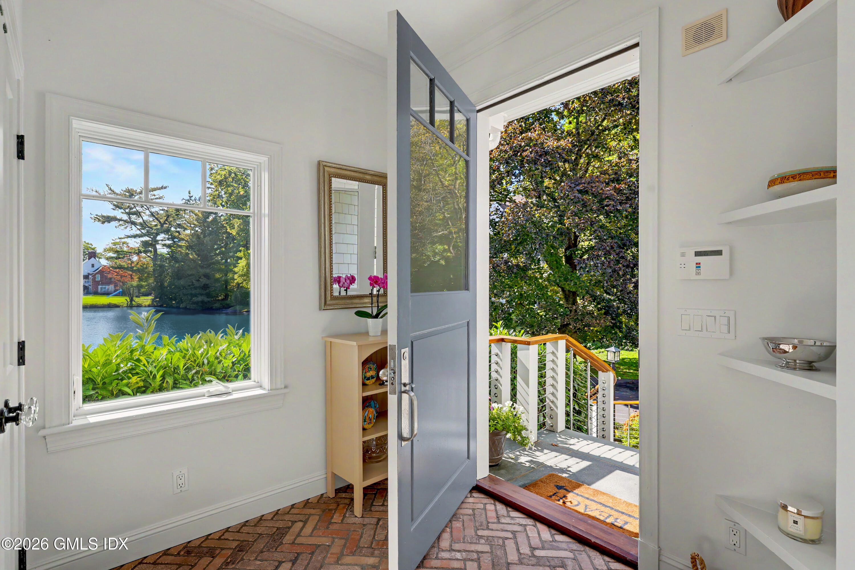 25 Willowmere Avenue