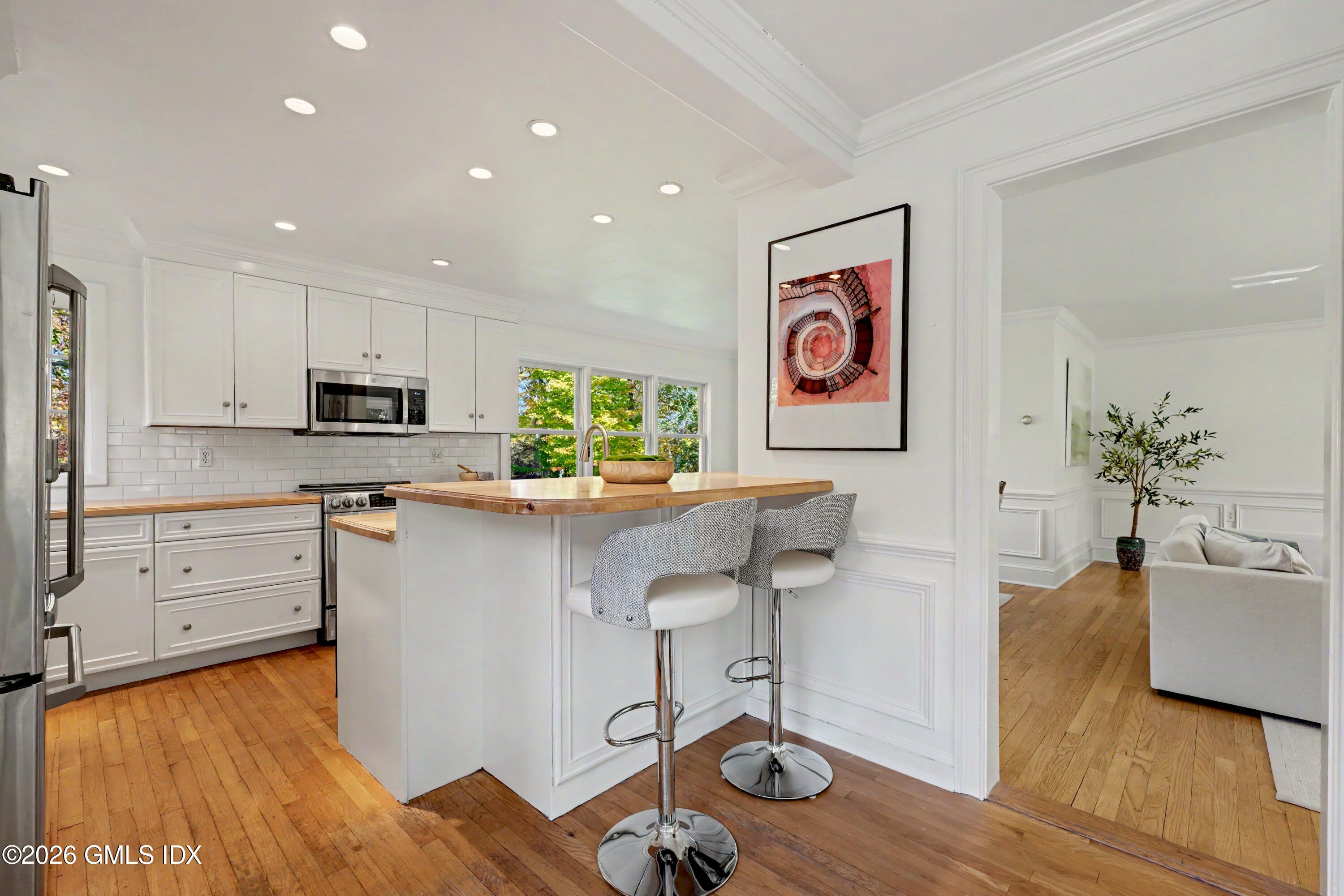 5 Carriage Road