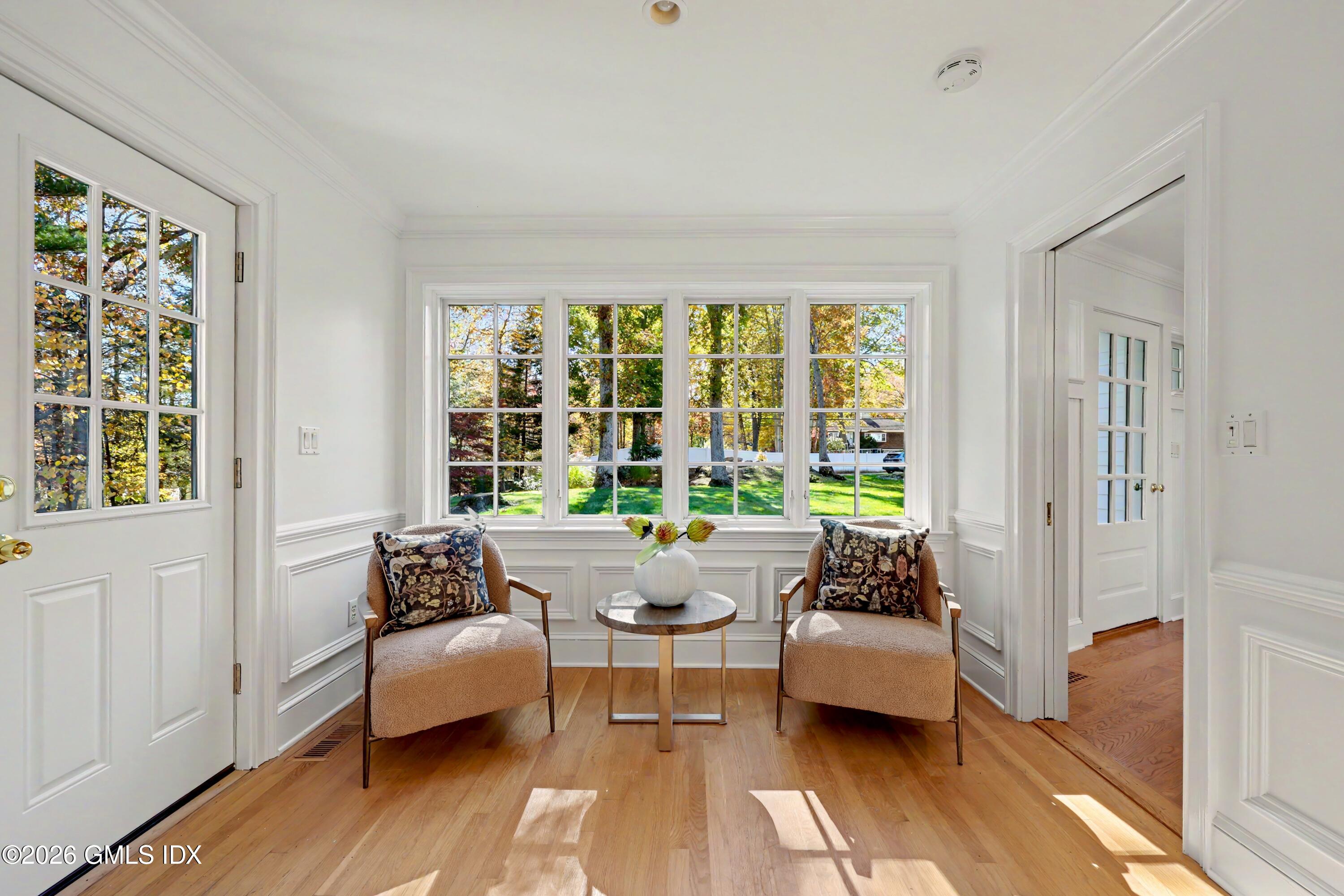 5 Carriage Road