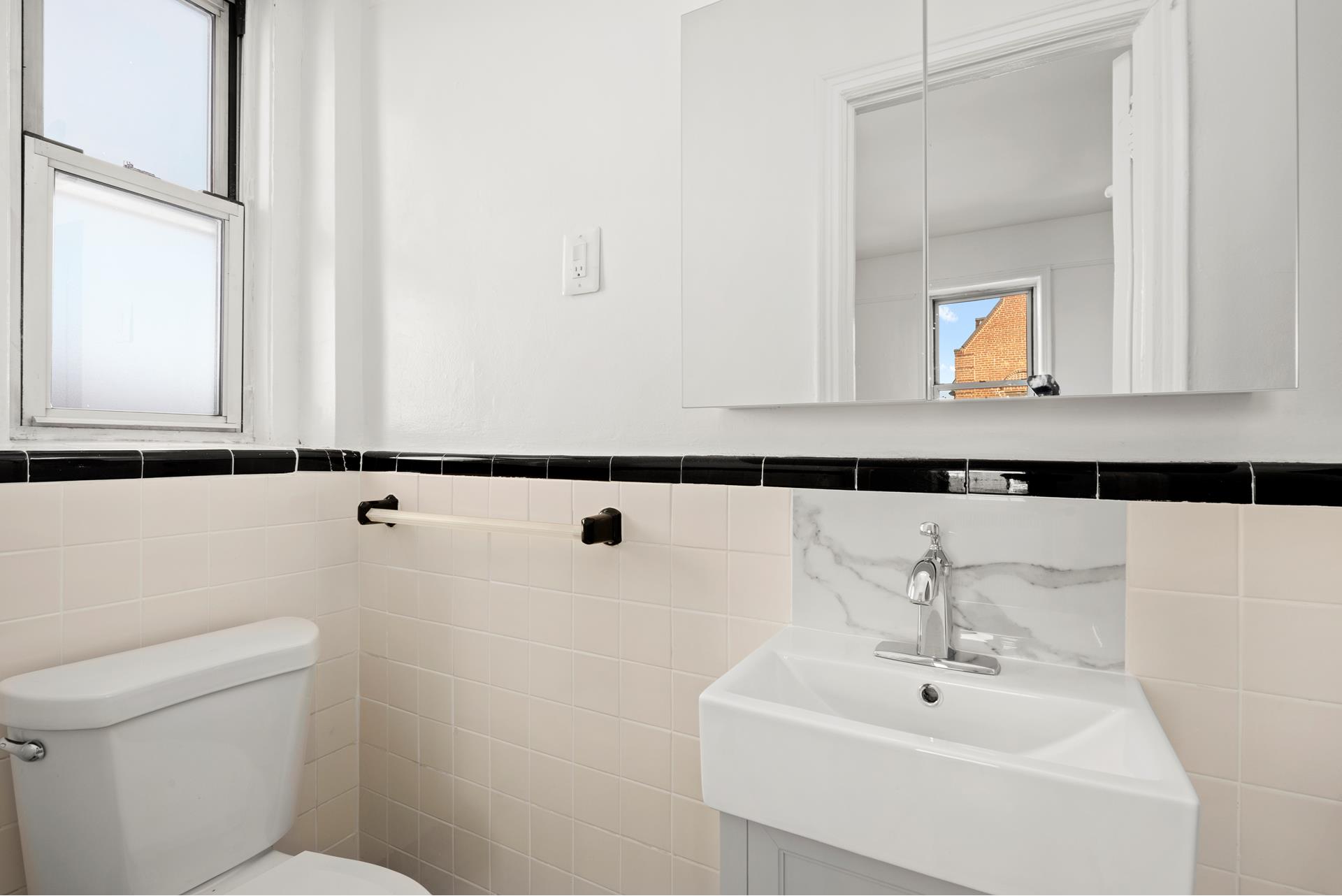 86-10 34TH Avenue 613