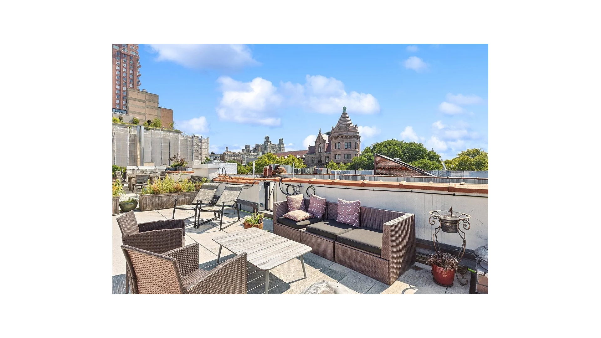 105 W 77TH Street 3F