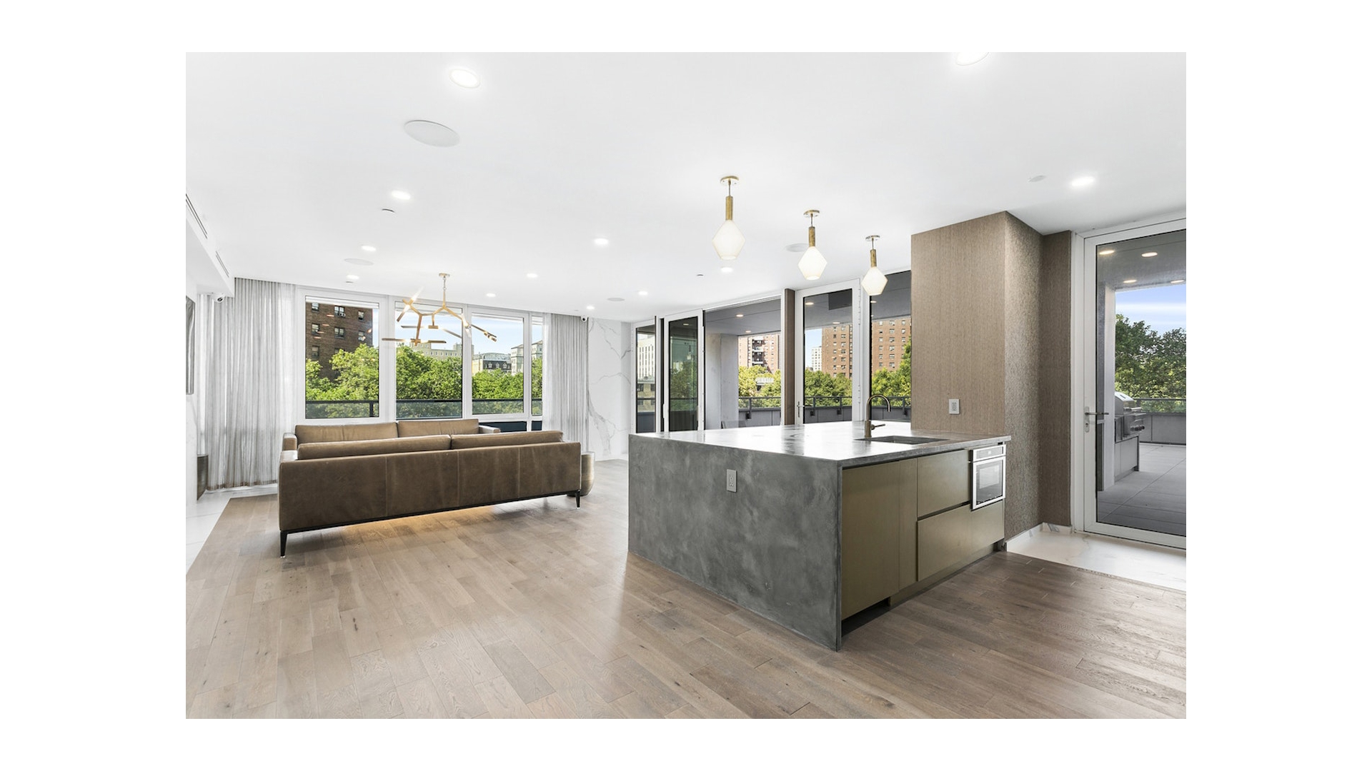 1399 PARK Avenue 10C