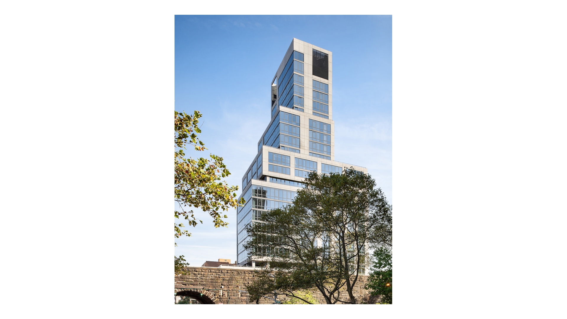 1399 PARK Avenue 10C