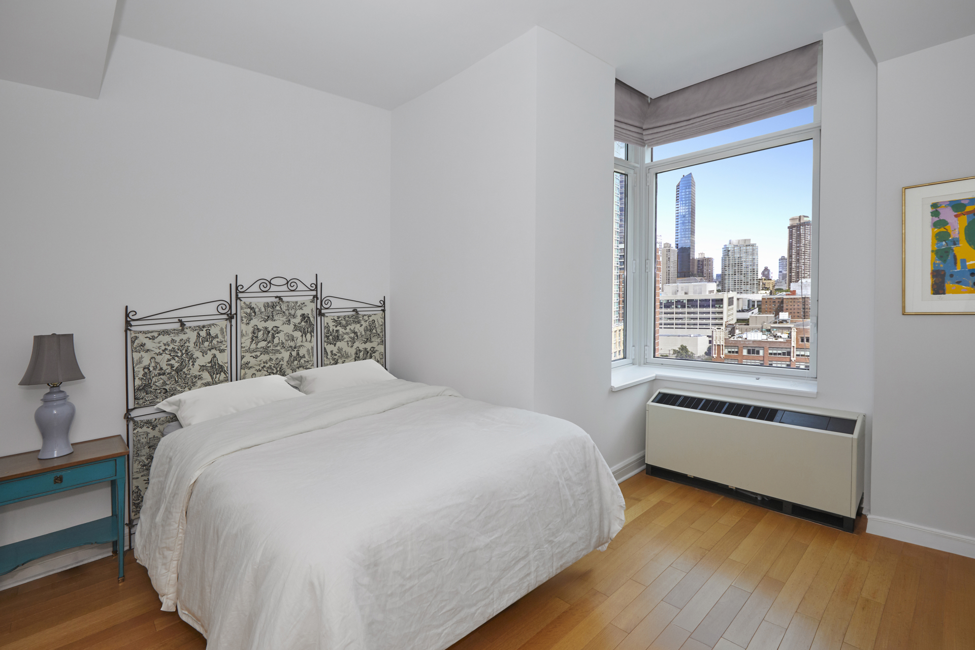 80 RIVERSIDE Boulevard 19B