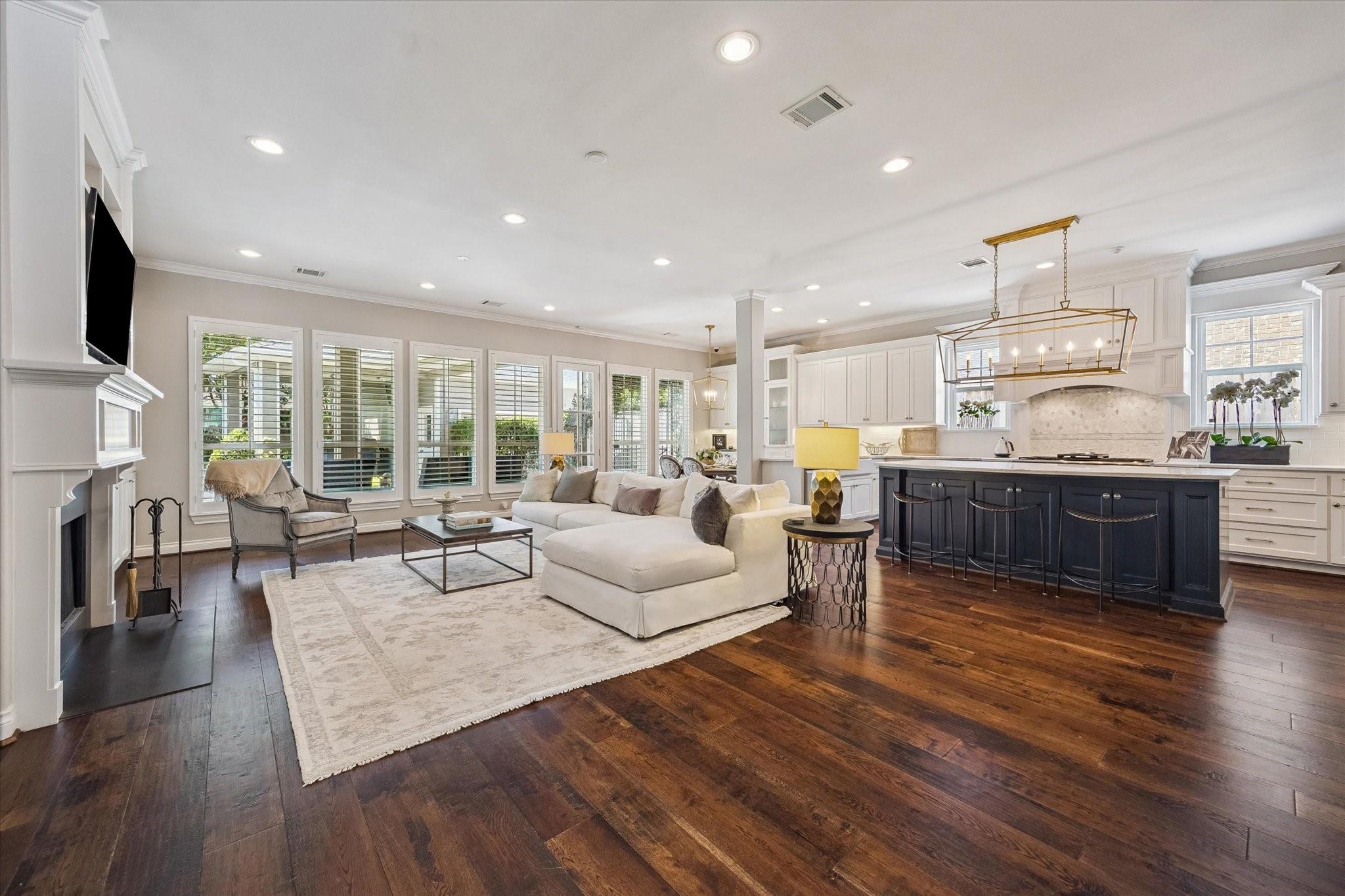 7215 Blandford Lane