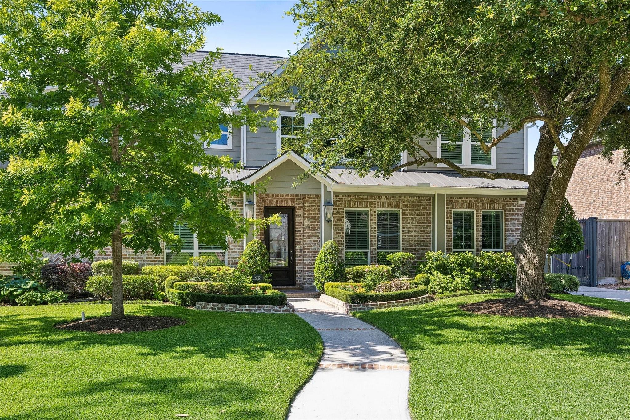 7215 Blandford Lane