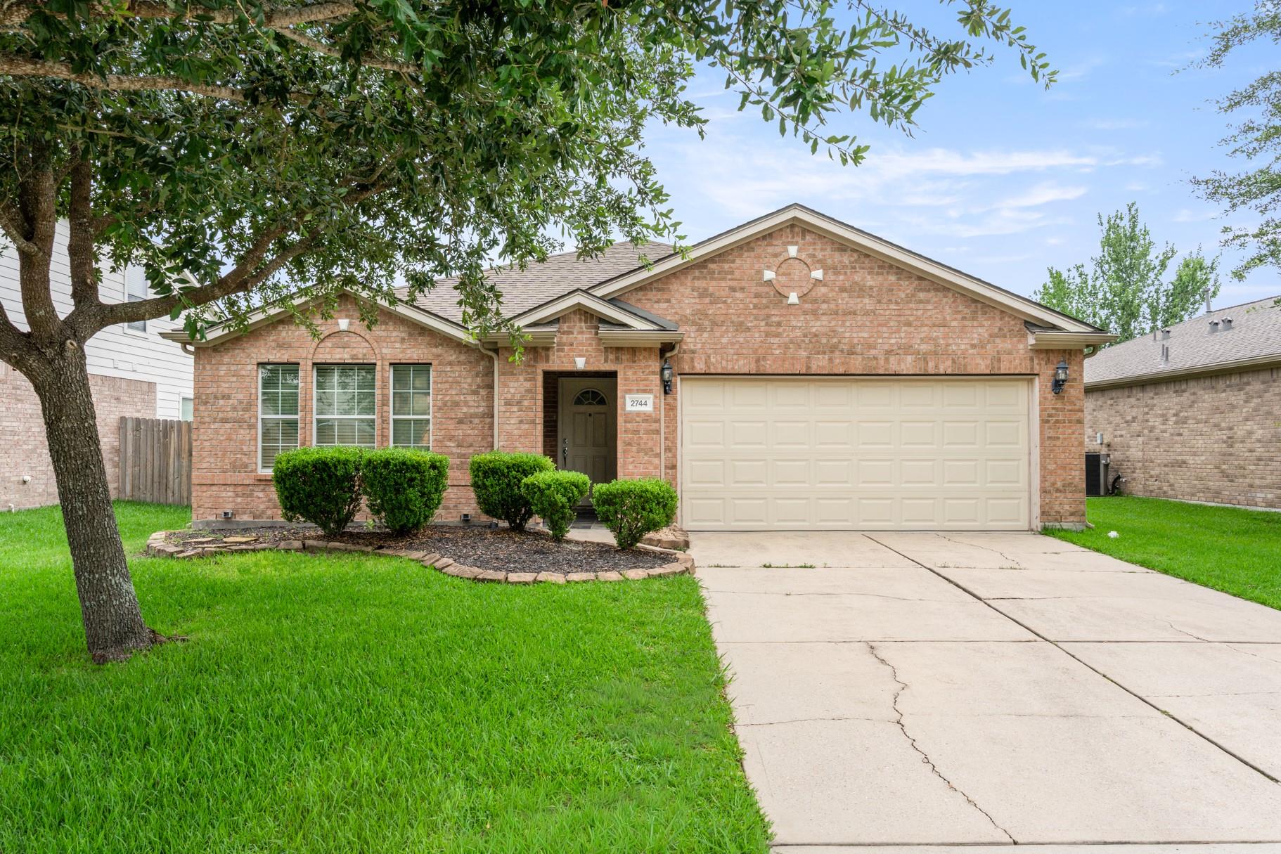 2744 Woodspring Acres Drive