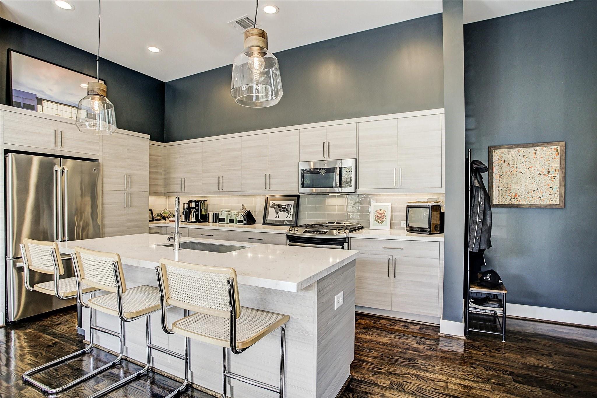 1004 California Street # 101